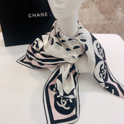 CC Square Scarf 90 CM In Light Pink Mix White Black Silk Twill 288717
