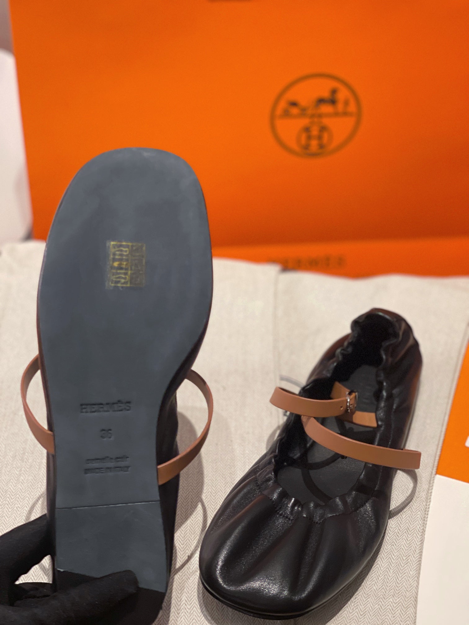 HM Jolly Ballet Flat In Black Lambskin 100081