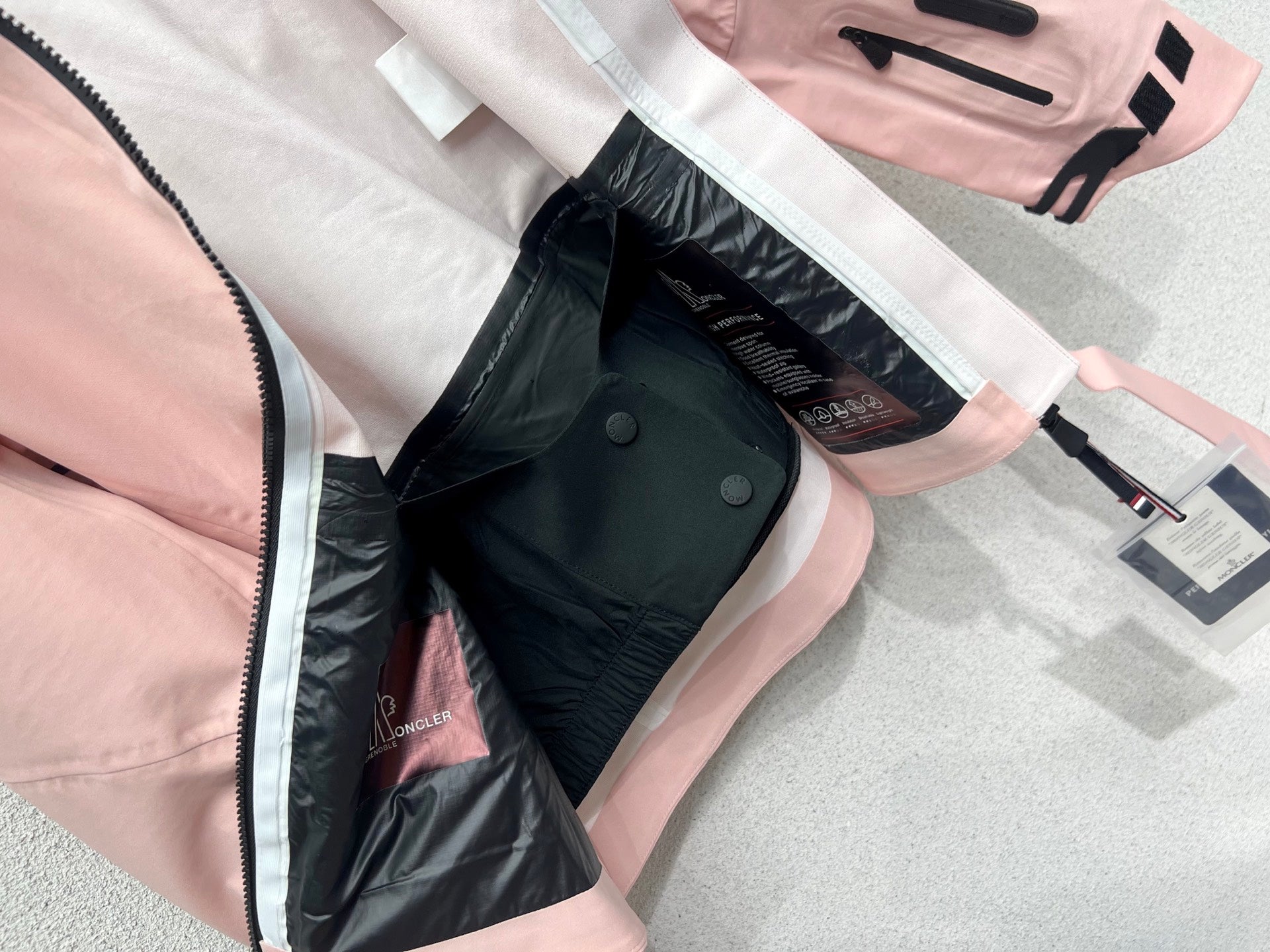 MC 2025 Jacket Pink Black Polyester 309753