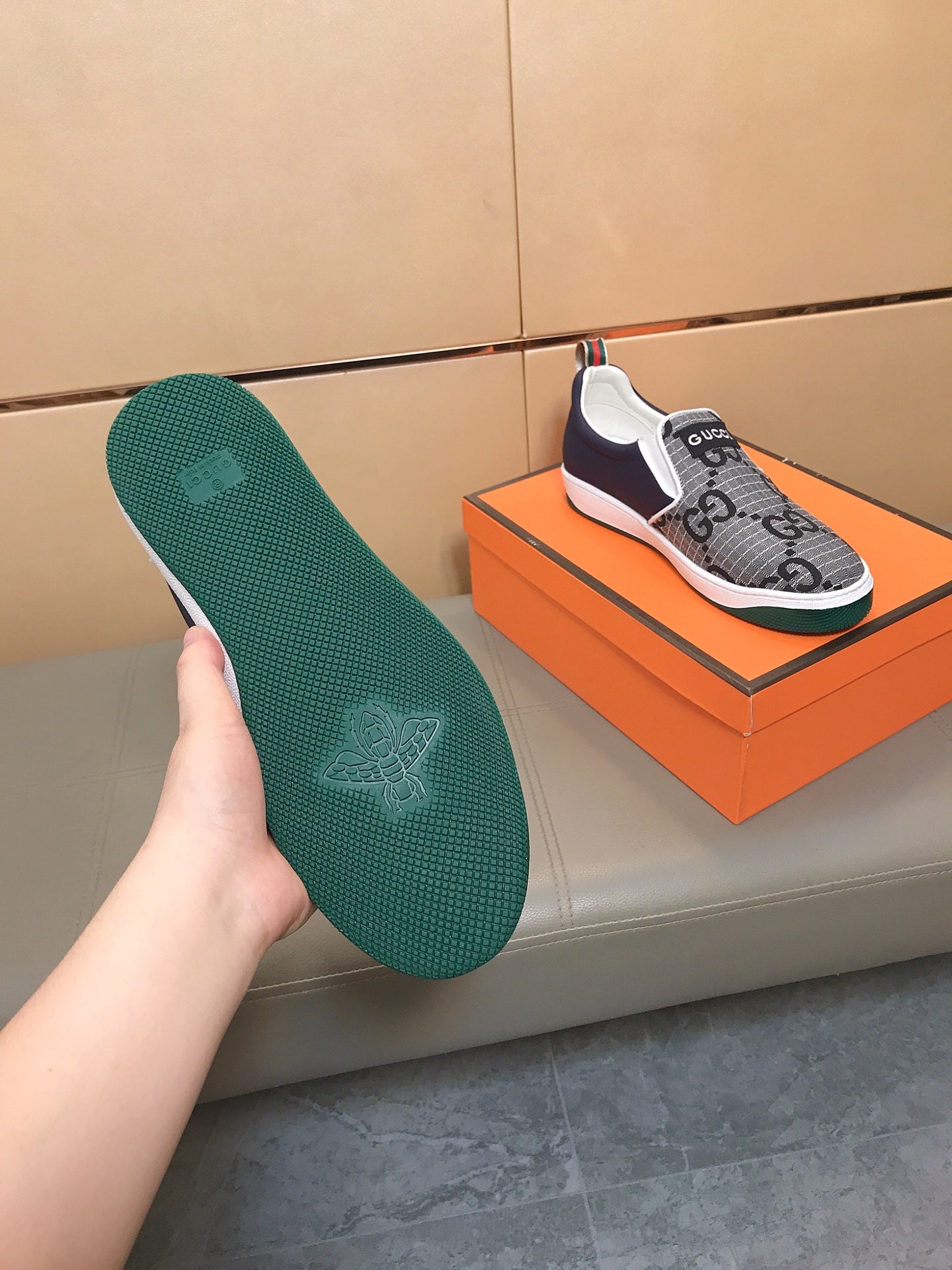 GG Men's Slip On Grey Cowhide Printed Fabric 525191