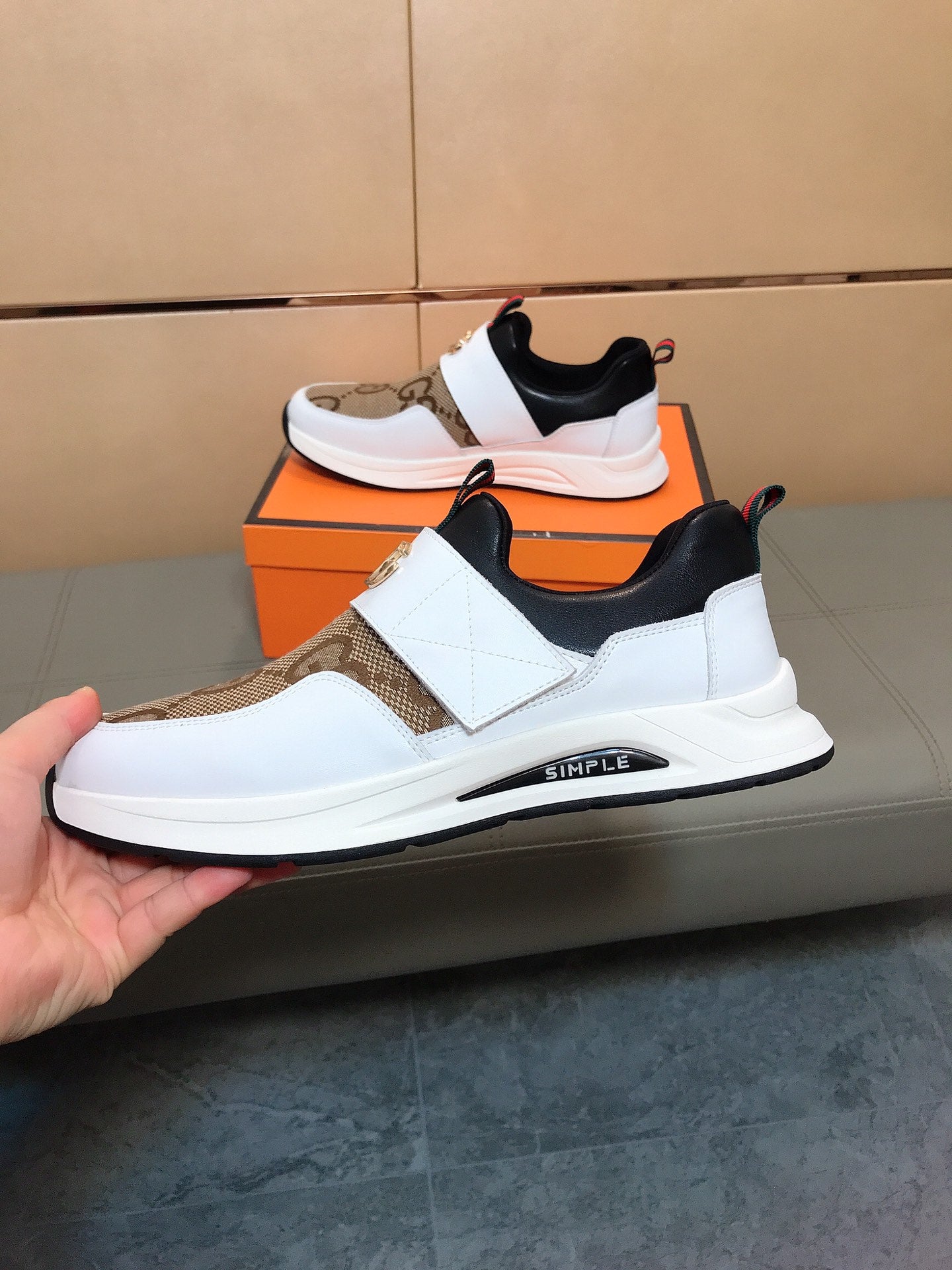 GG Men's Slip on White Brown Cowhide Canvas 530404