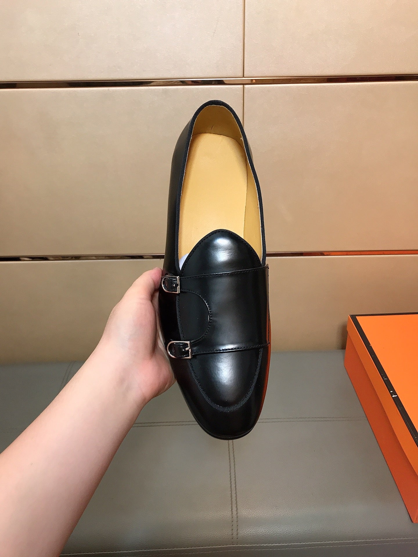 GG Men's Loafer Black Cowhide 551441