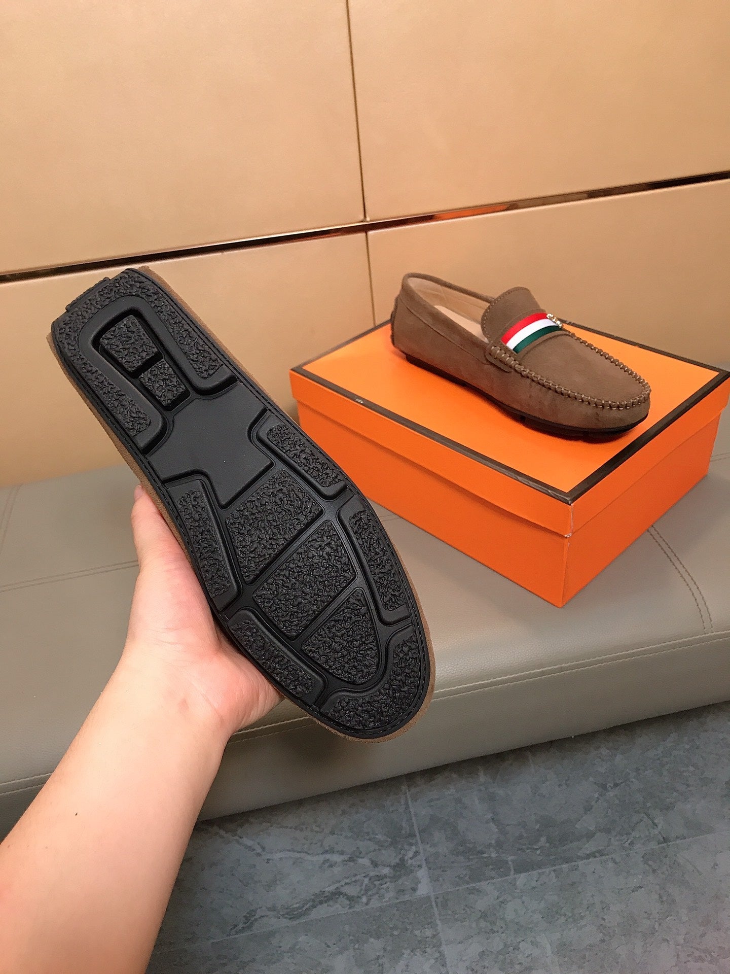 GG Men's Loafer Brown Suede 526673