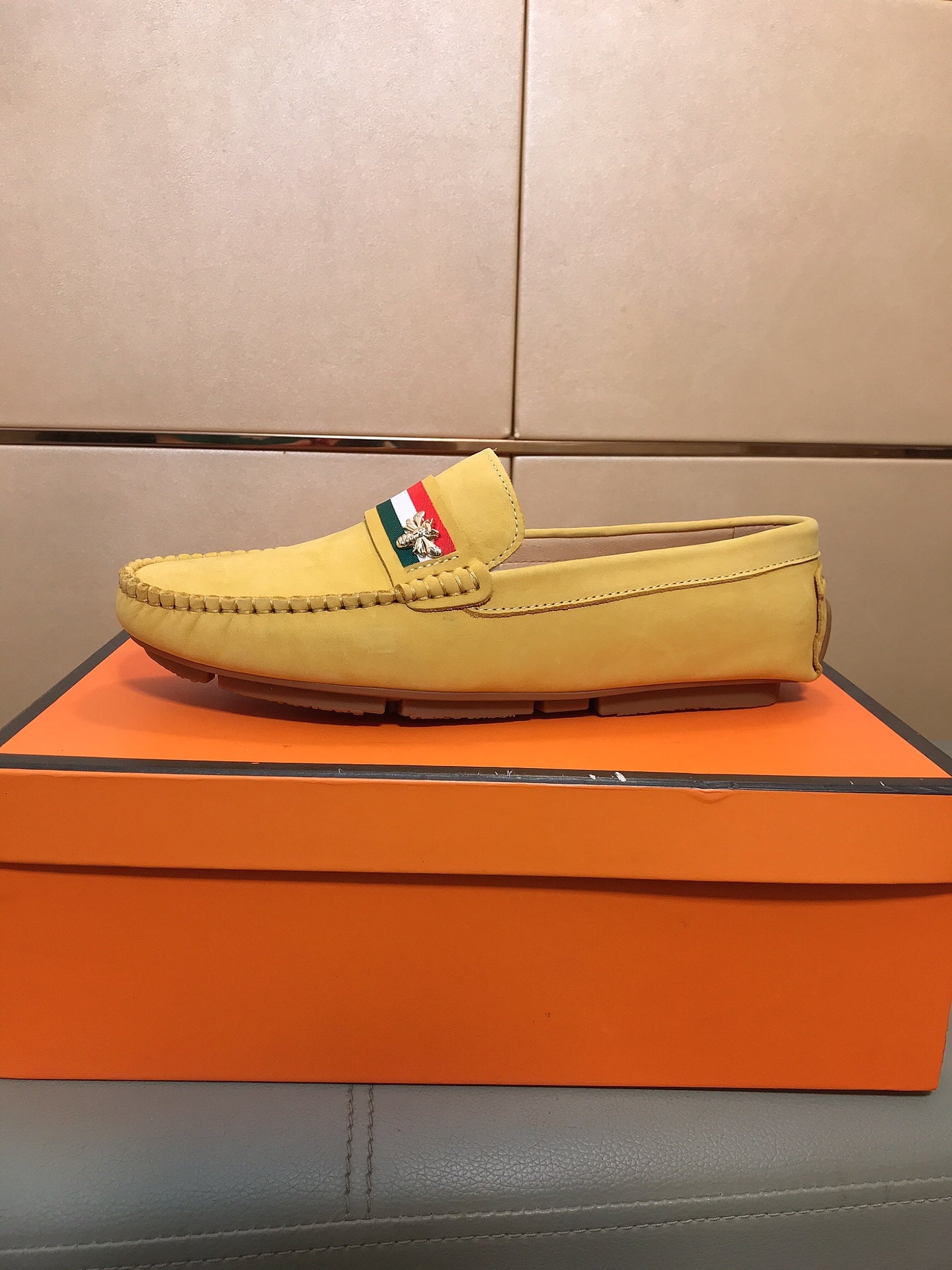 GG Men's Loafer Yellow Suede 526674