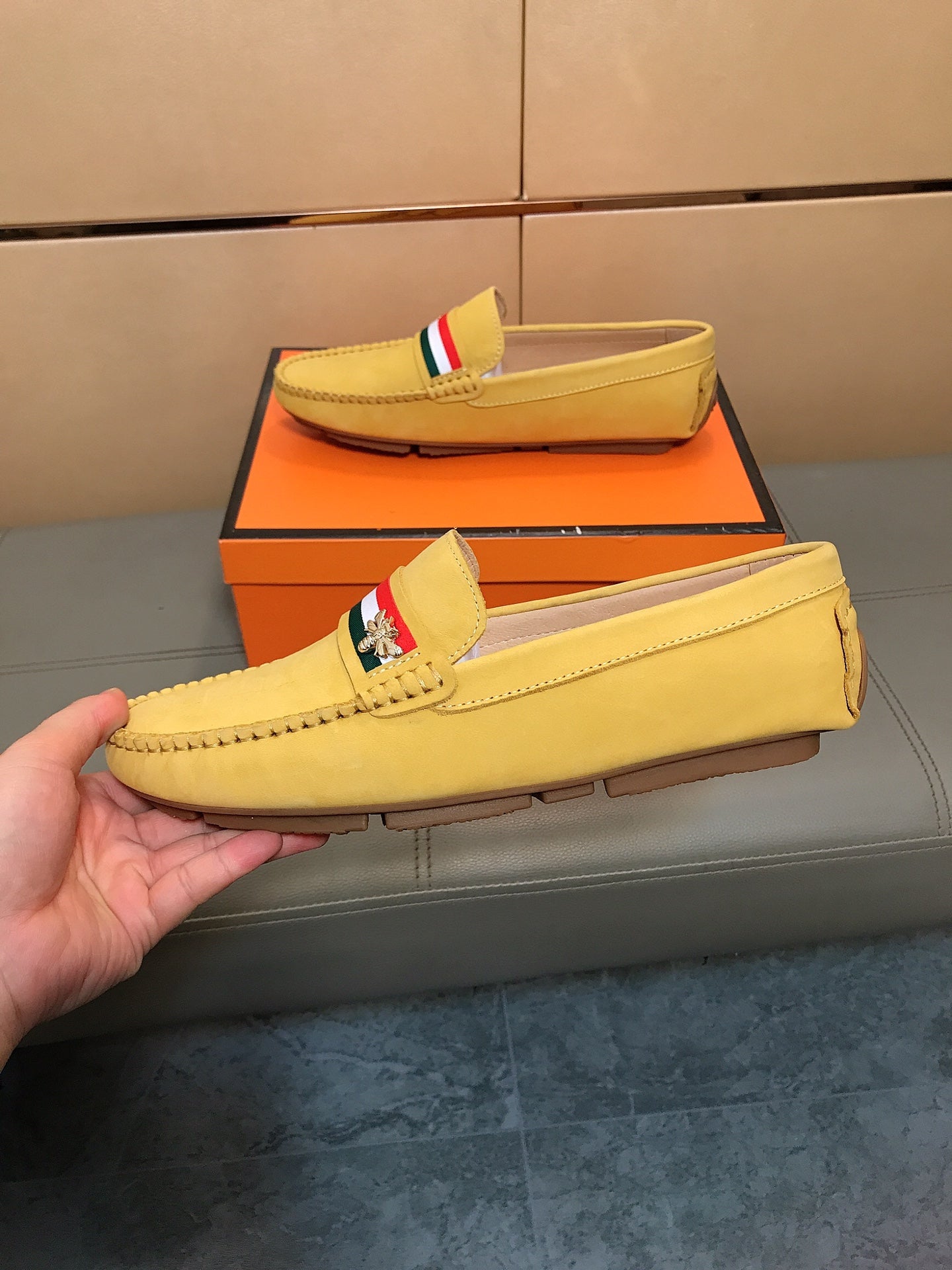 GG Men's Loafer Yellow Suede 526674