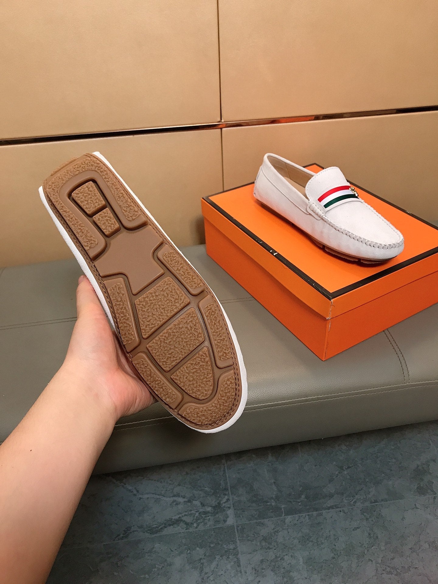 GG Men's Loafer White Suede 526677