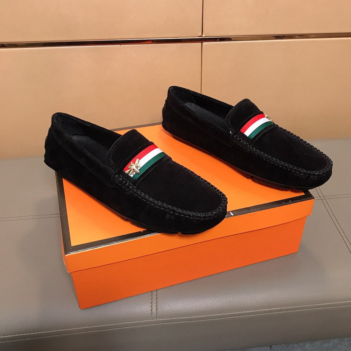 GG Men's Loafer Black Suede 526679