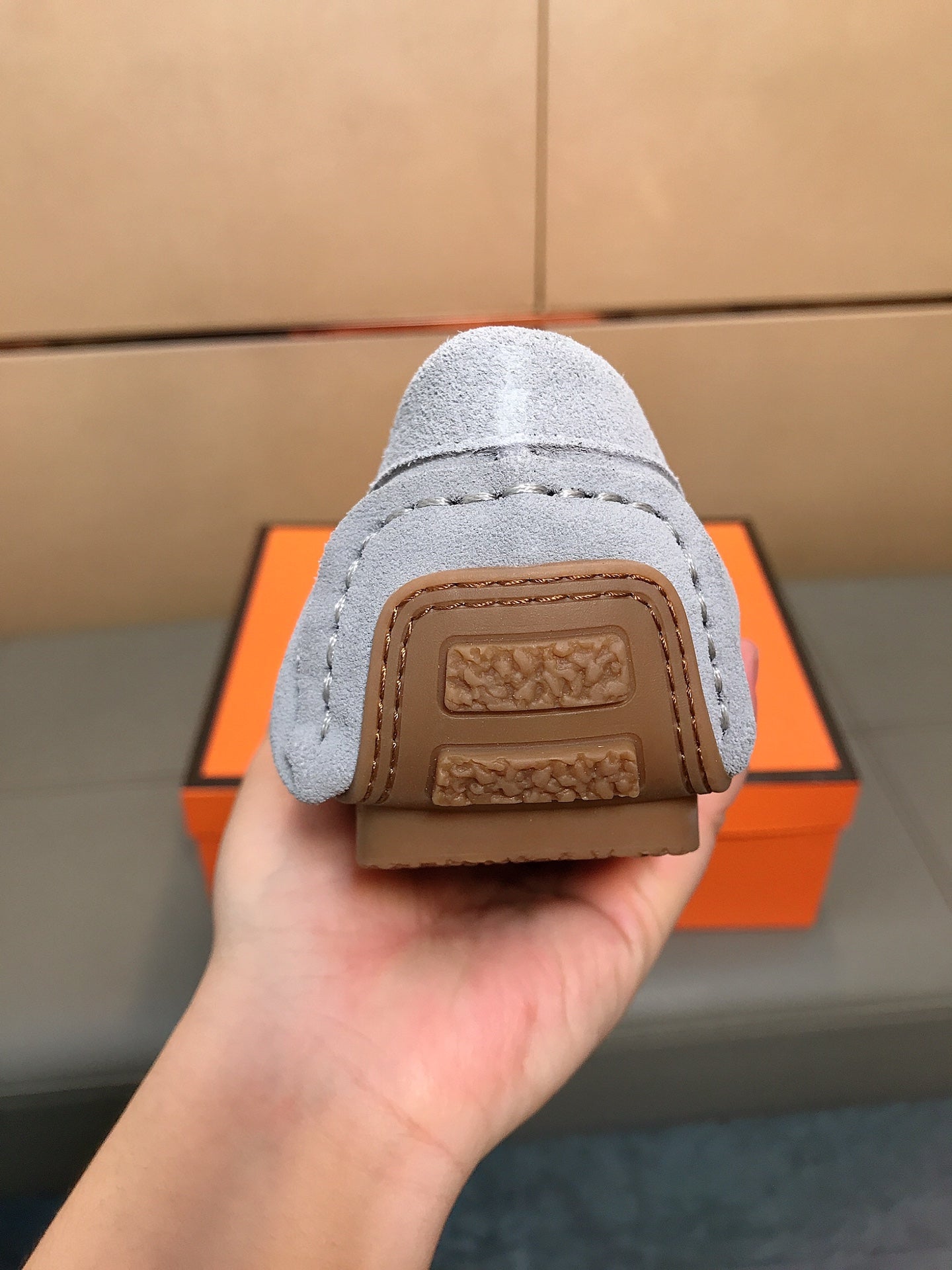 GG Men's Loafer Grey Suede 526680