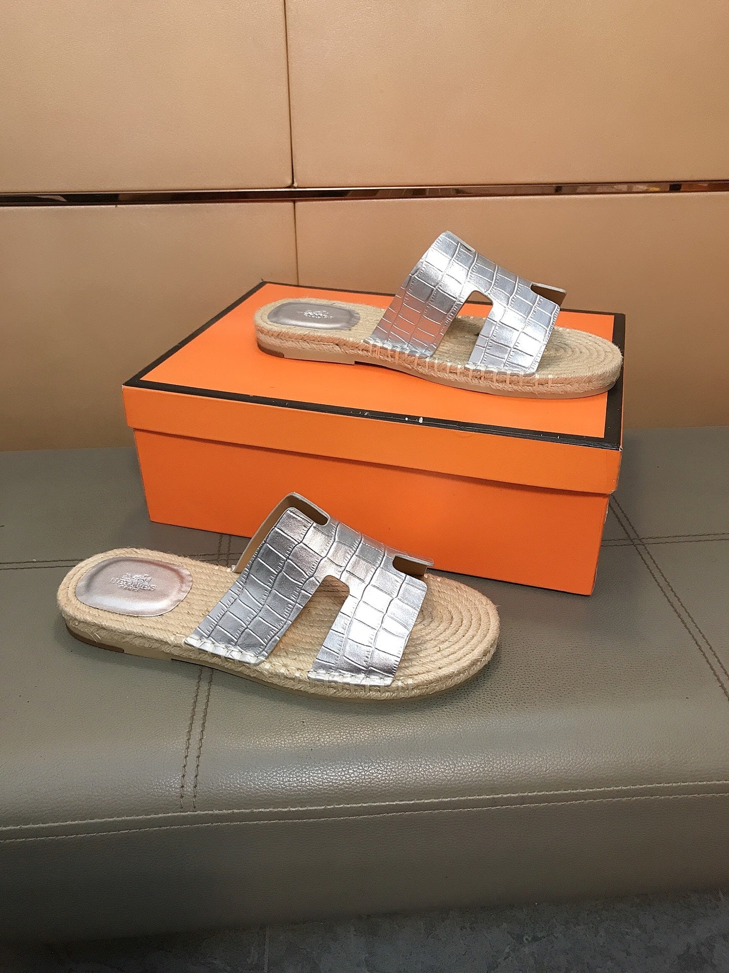 HM Men's Antigua Espadrille Silver Embossed Cowhide 704129