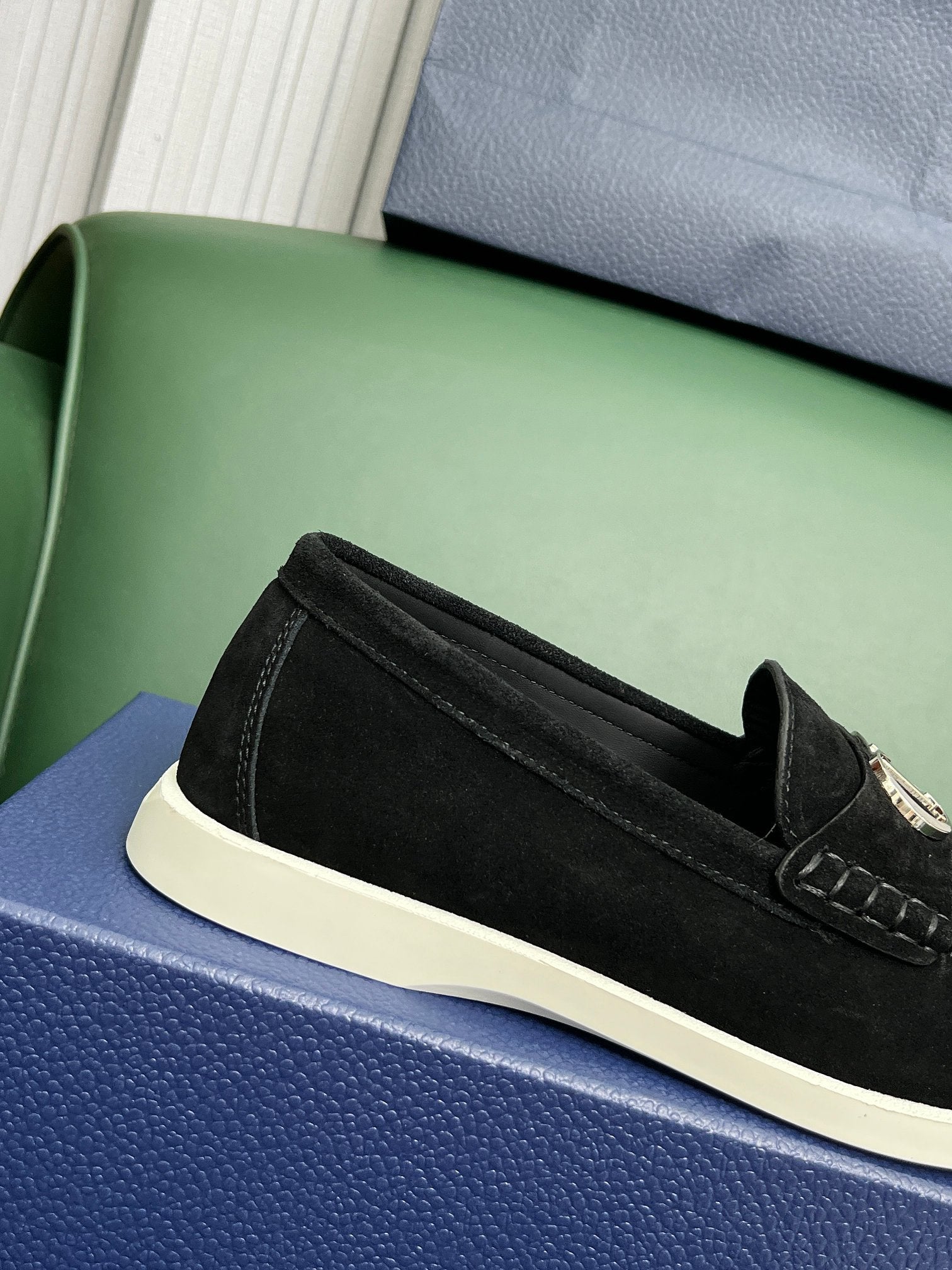 CD Loafer Black Silver Suede 646347