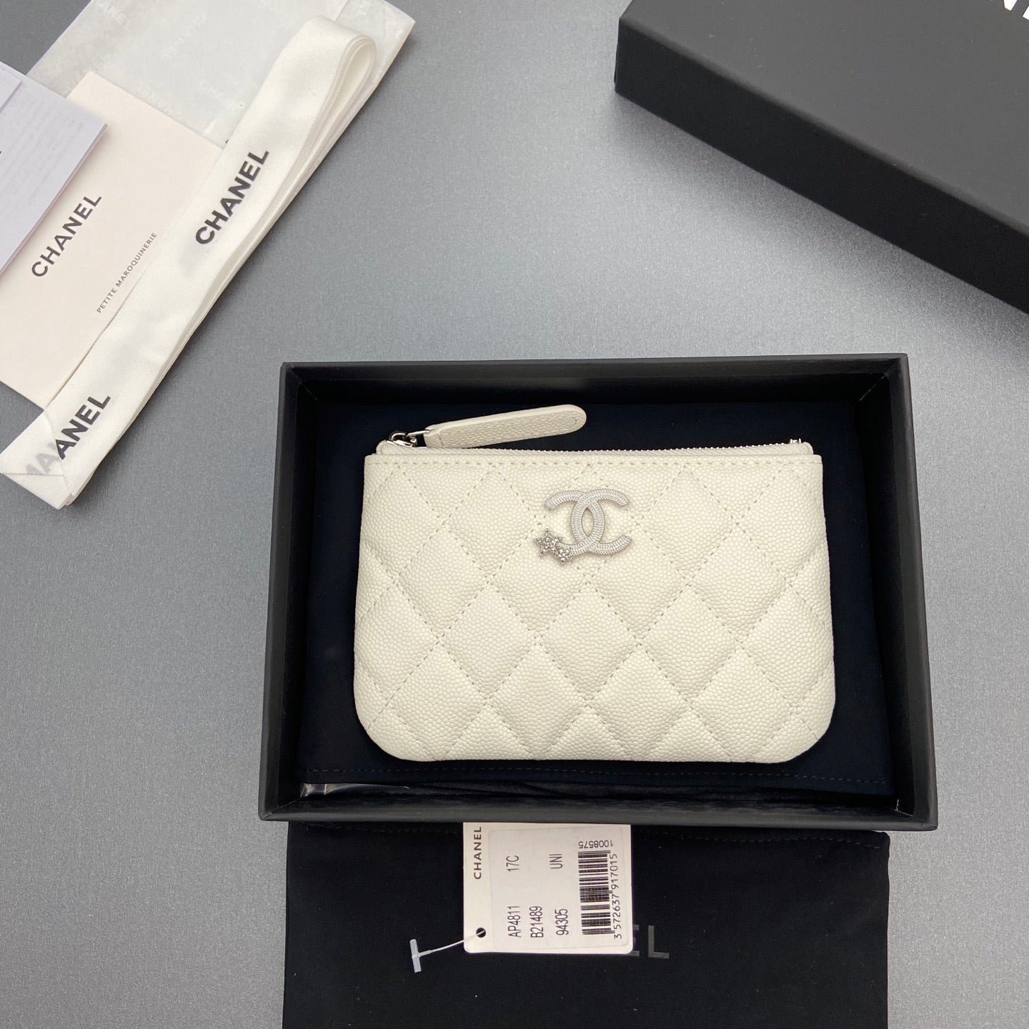 Chanel 25 Pouch 15cm Grained Calfskin 325090