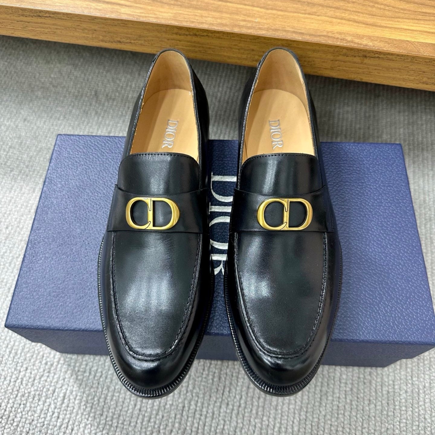 CD Timeless Loafer Black Gold Cowhide 638619