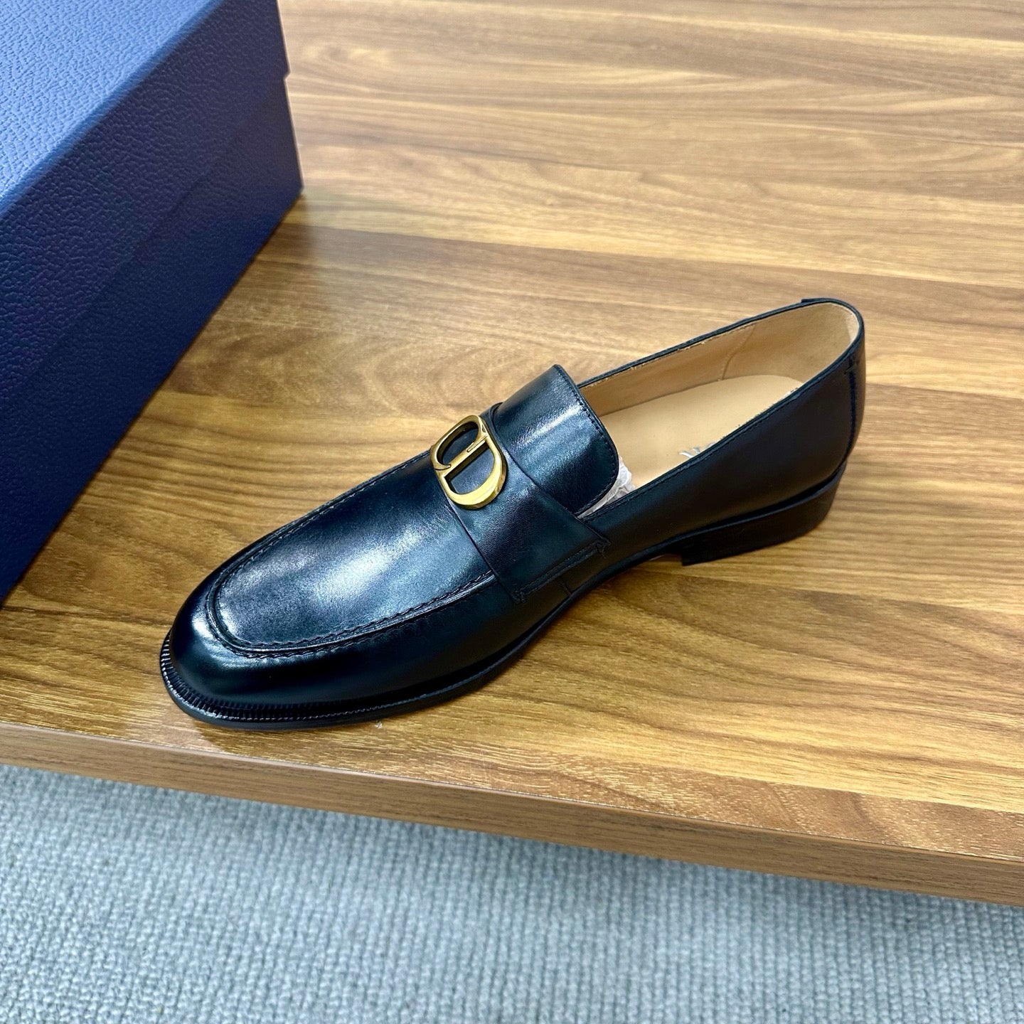 CD Timeless Loafer Black Gold Cowhide 638619