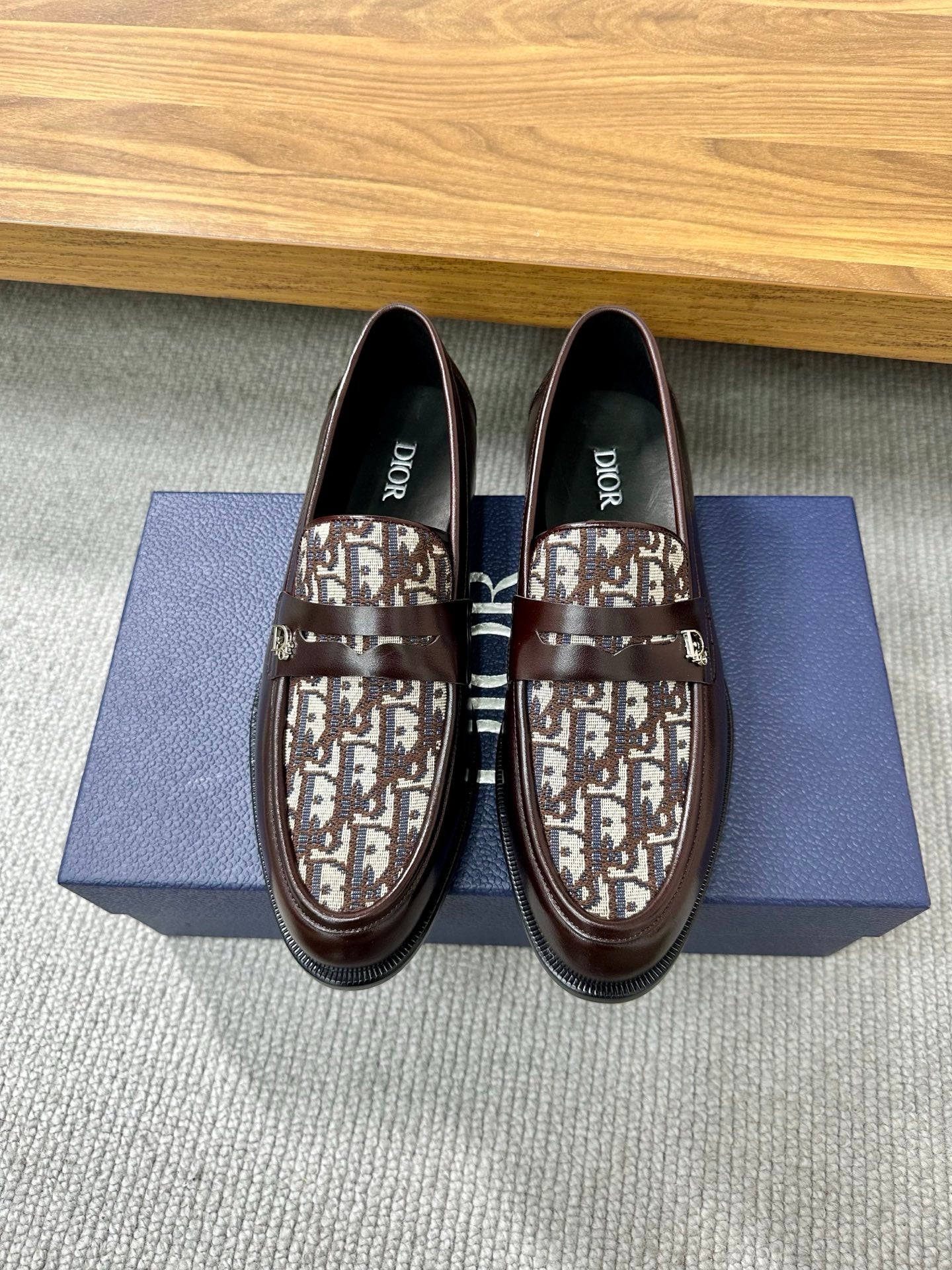 CD Timeless Loafer Brown Technical Fabric Cowhide 638621