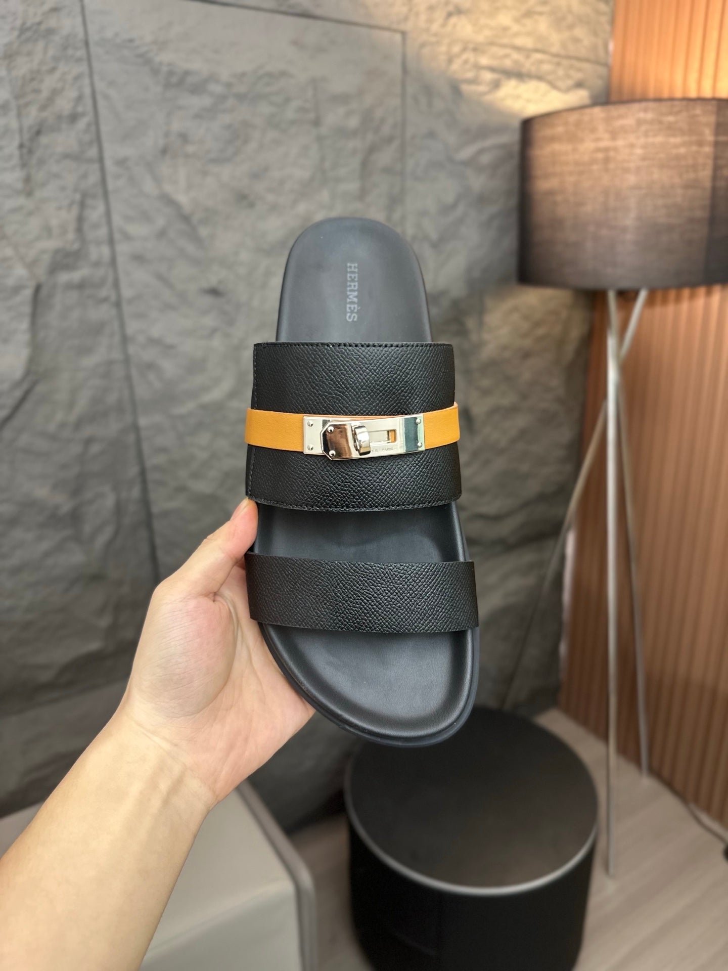 HM Men's Jackson Sandals Black Mix Orange Cowhide 686964