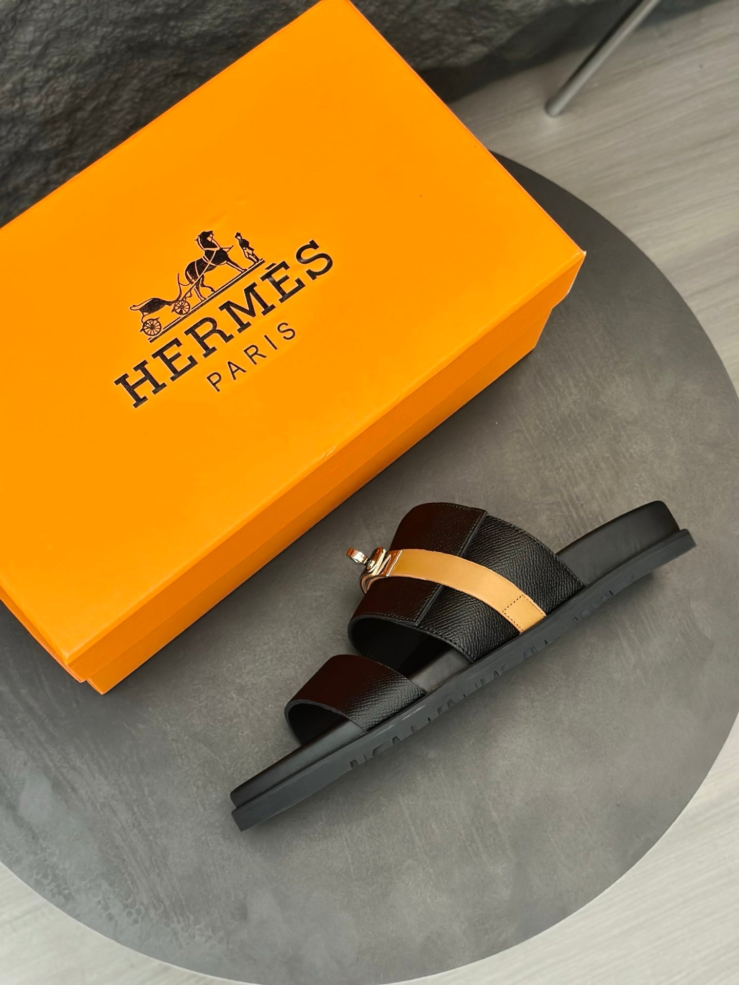 HM Men's Jackson Sandals Black Mix Orange Cowhide 686964