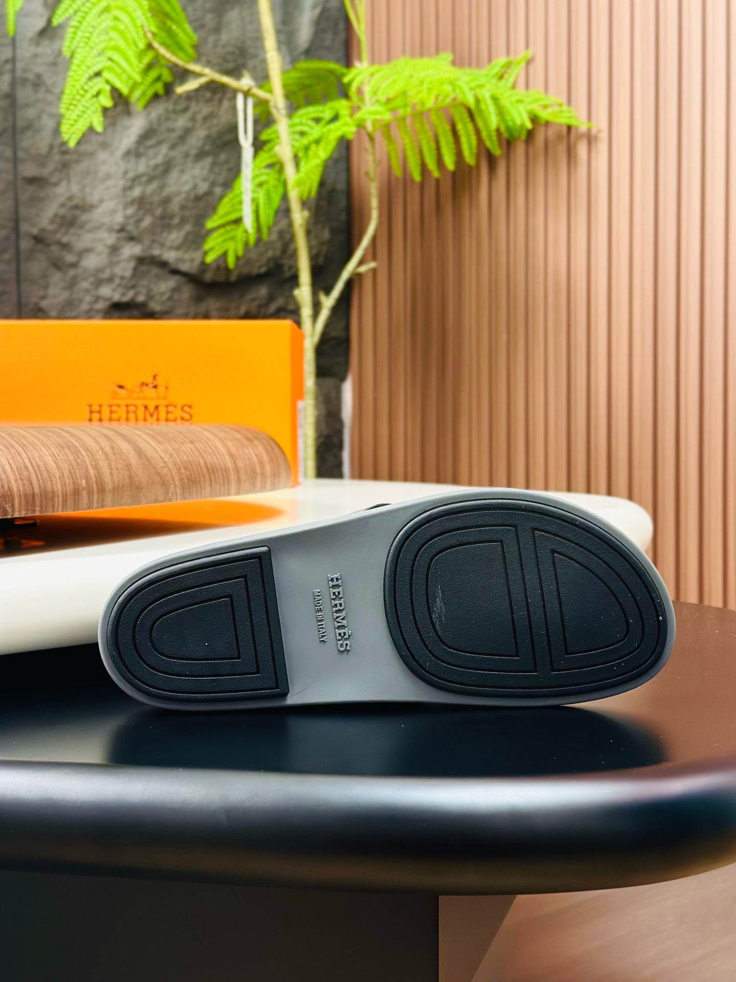 HM Men's Slide Grey Cowhide 684847