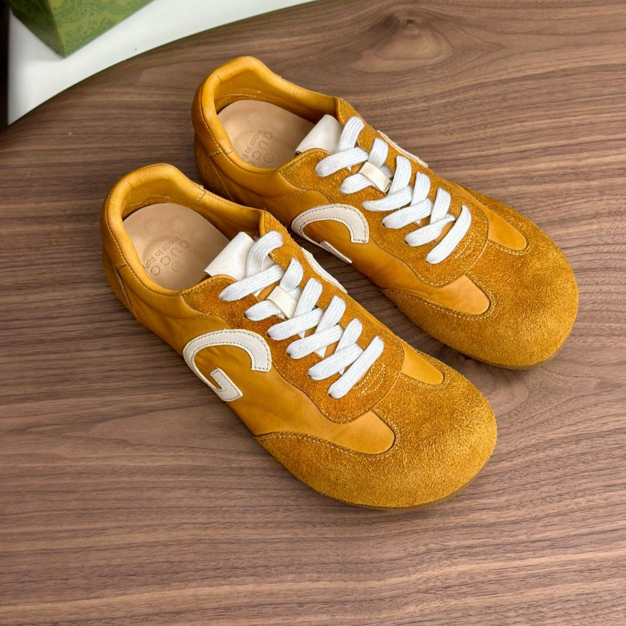 GG Men's 25 Sneaker Yellow Suede Cowhide 723953