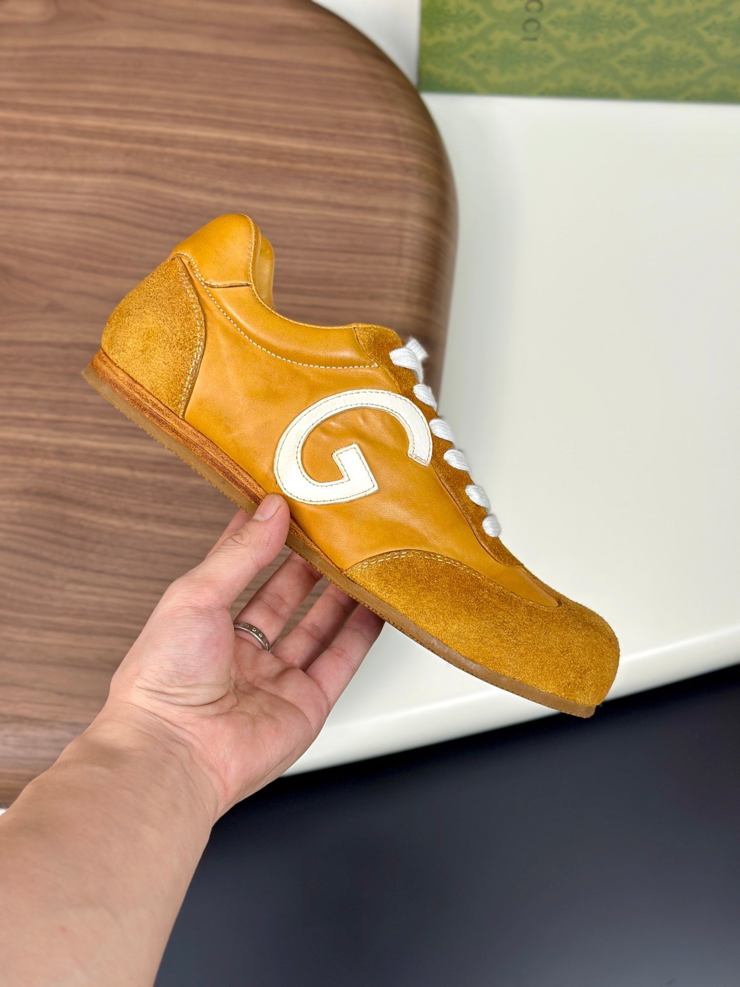 GG Men's 25 Sneaker Yellow Suede Cowhide 723953