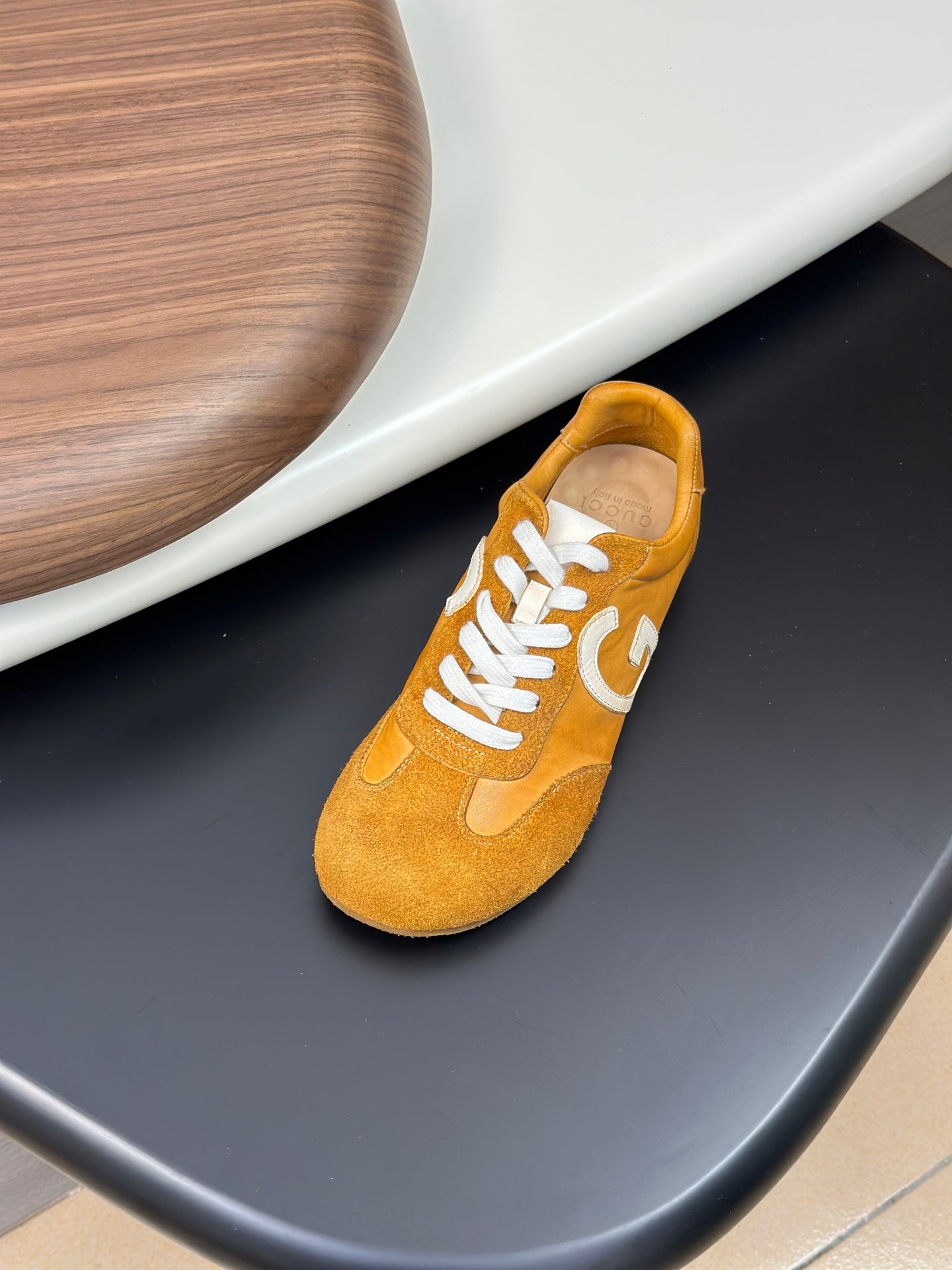 GG Men's 25 Sneaker Yellow Suede Cowhide 723953