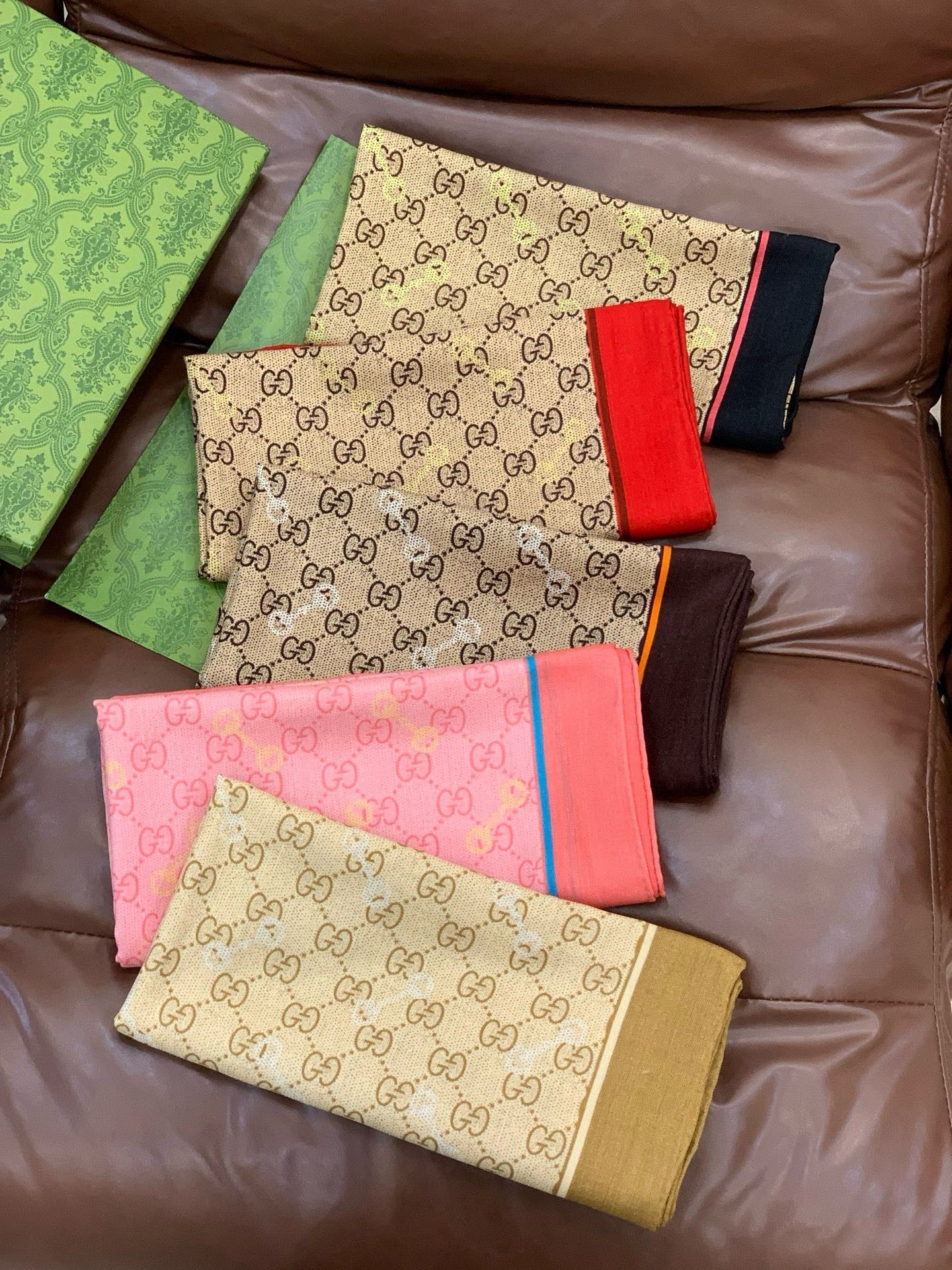 GG Classic 135CM Pink Cashmere 287696