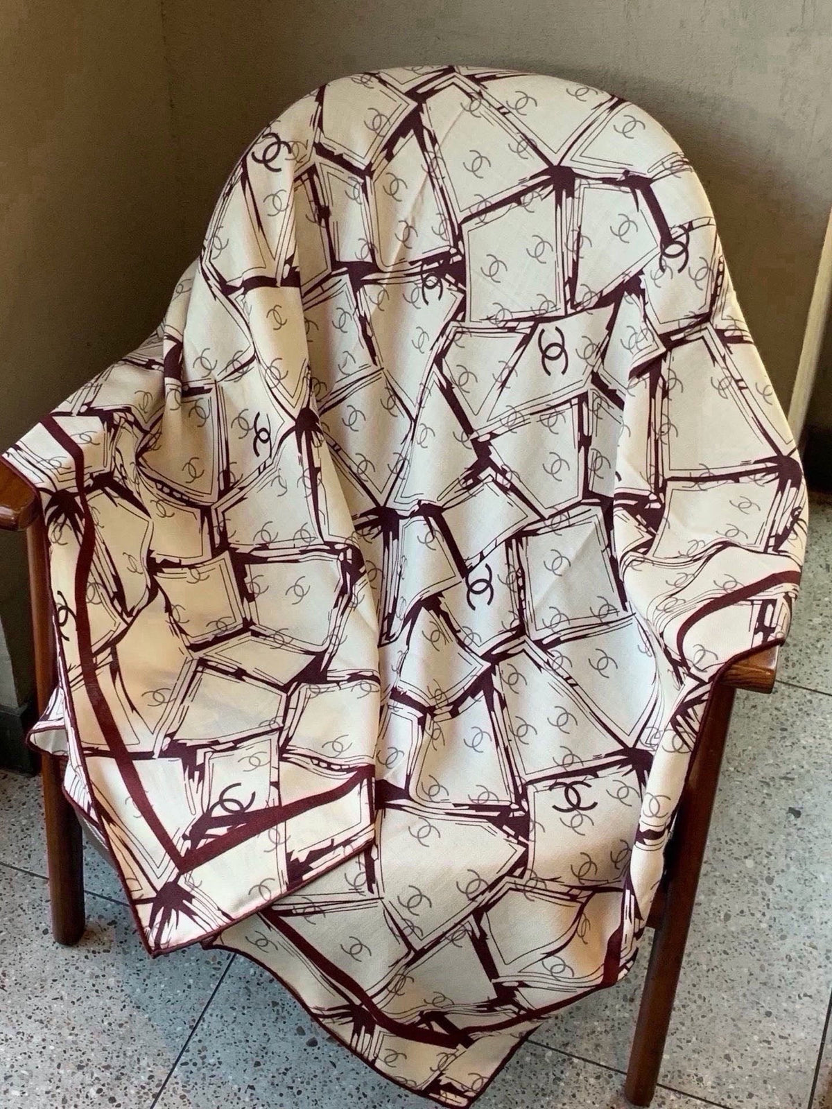 Chanel 2026 Geometric Scarf 135cm Burgundy White Silk And Cashmere 214970