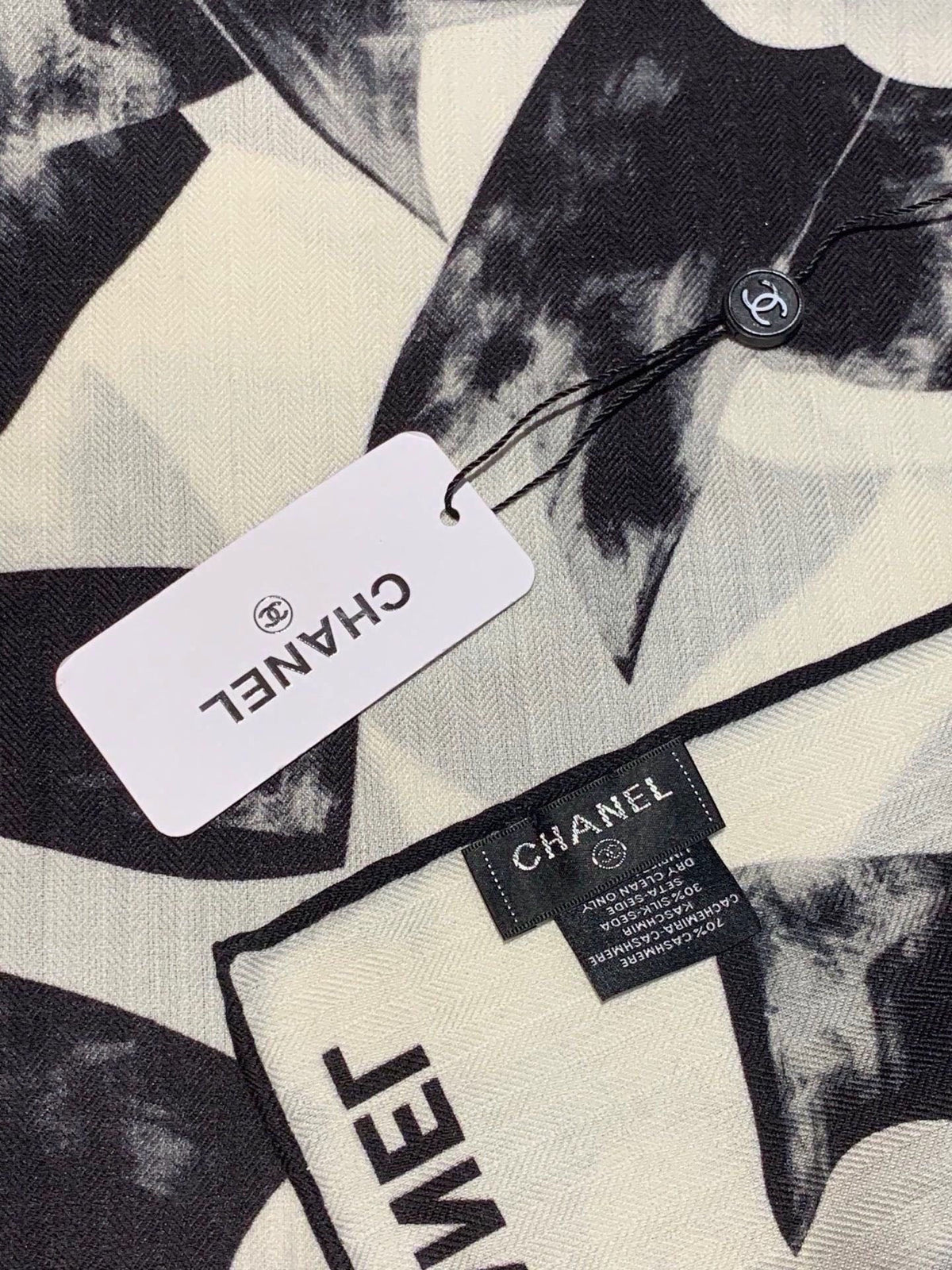 Chanel 2026 Camellia Flower Scarf 140cm Black White Silk And Cashmere 214943