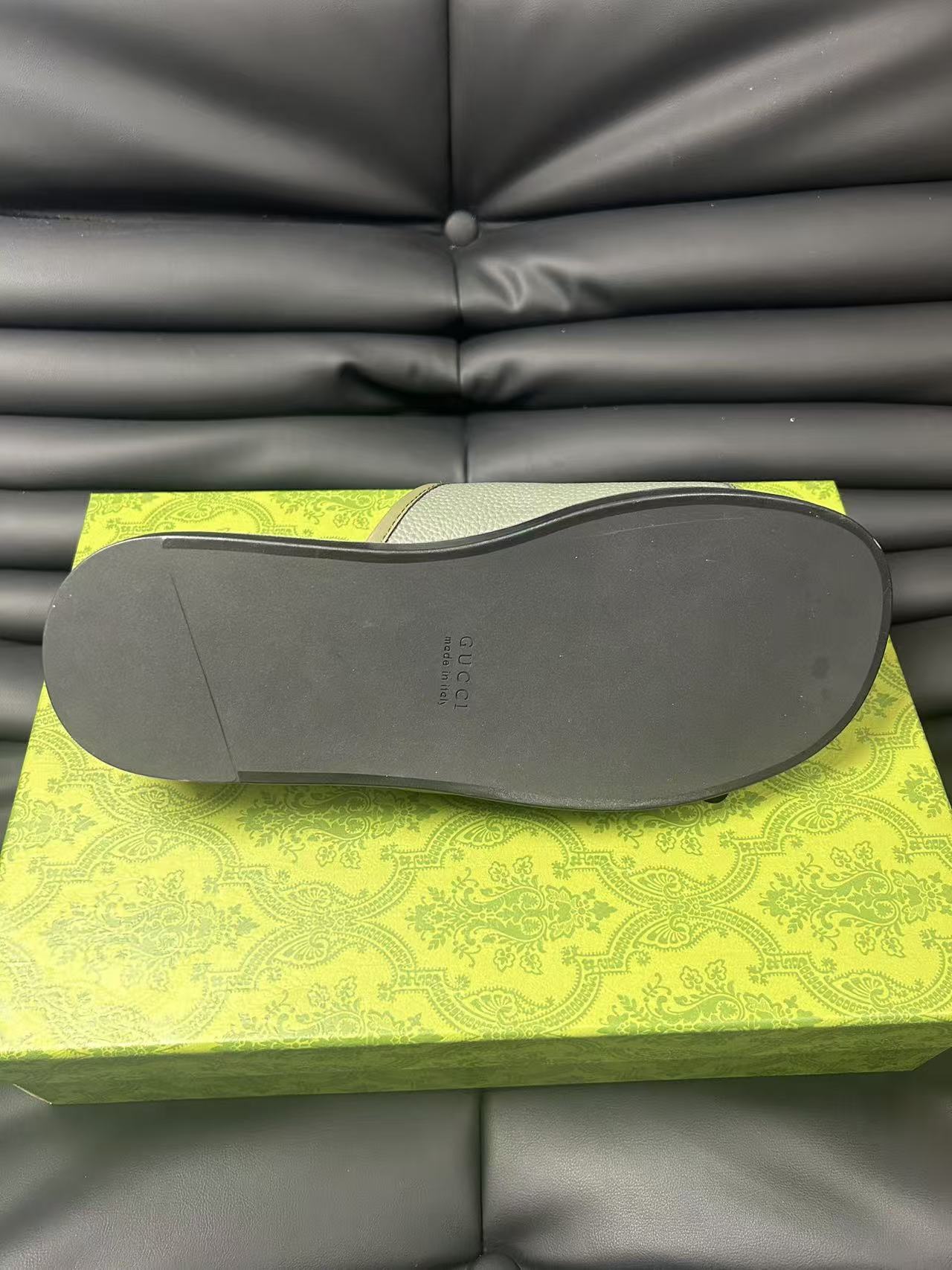 GG Men's 25 Monogram Slide Grey Calfskin 540248