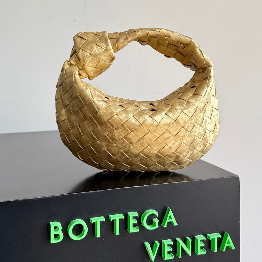 Bottega Veneta 2026 Jodie Bag 23cm Gold Lambskin 137032