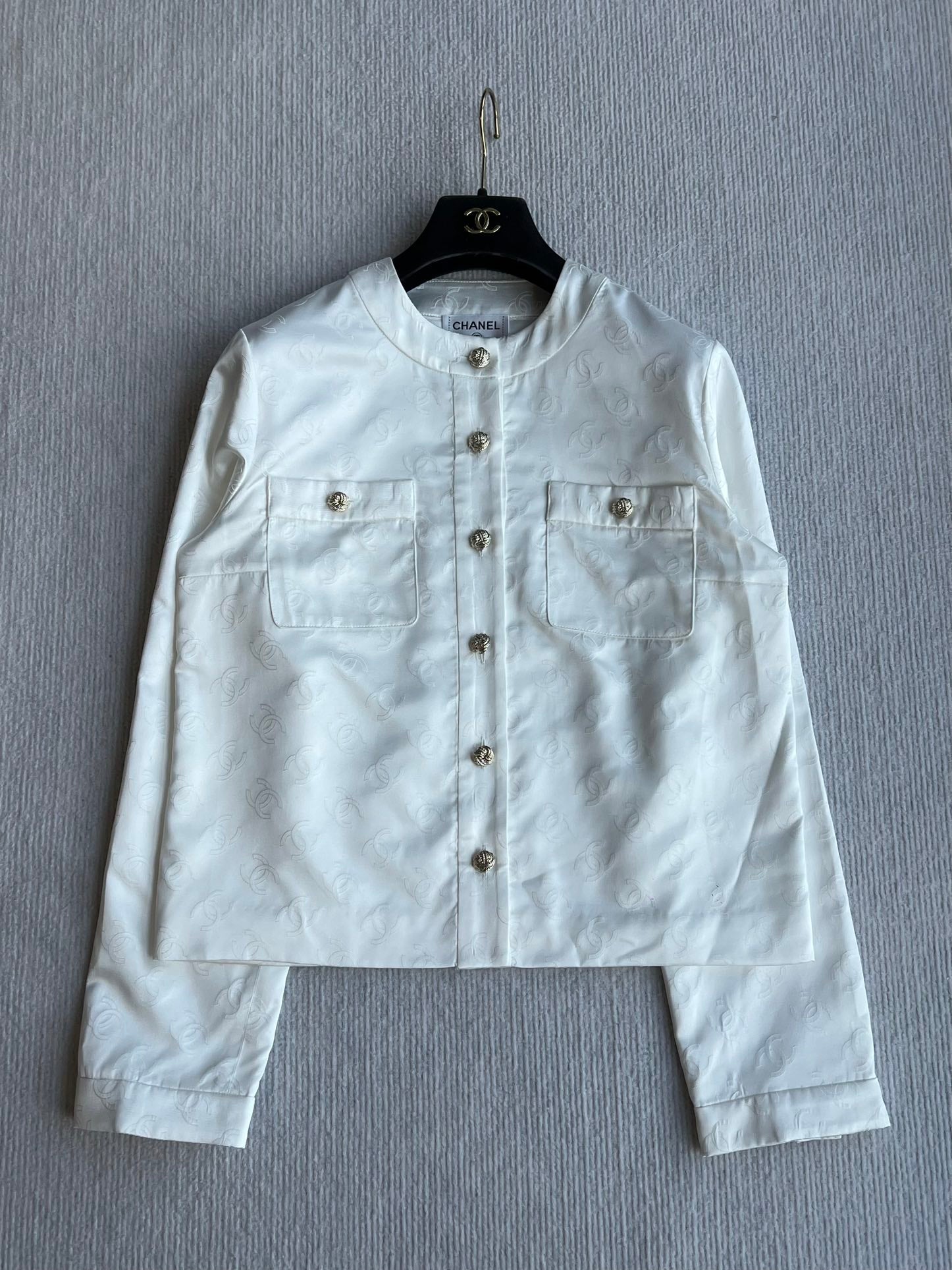 CC 25 Round Neck Jacket White Cotton Silk