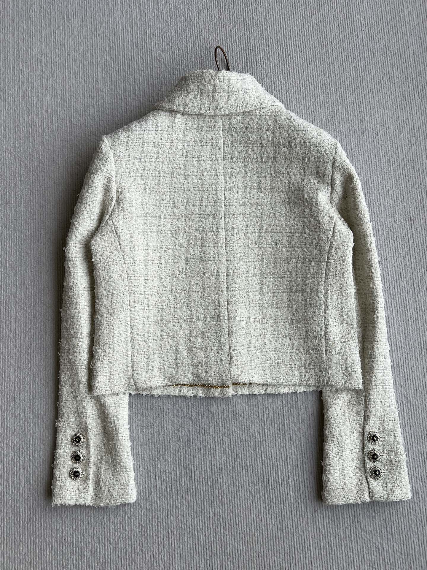 Chanel 2025 White Woven Tweed Fabric Jacket 318544