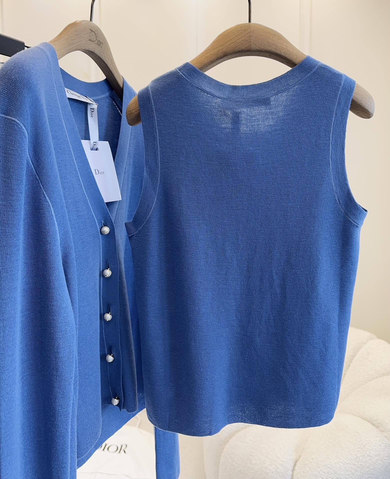 CD 25 Set Cardigan Vest Dark Blue Wool