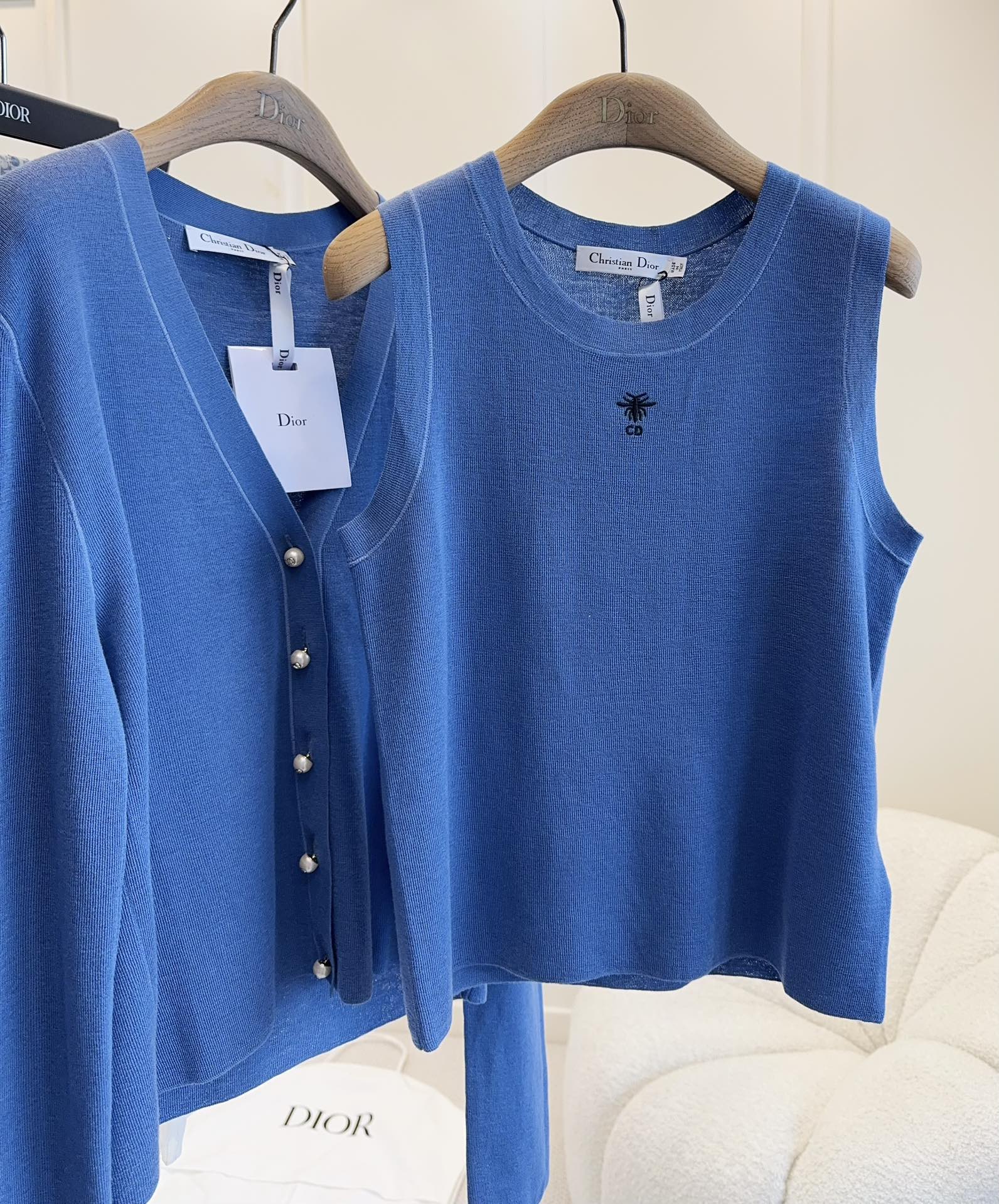 CD 25 Set Cardigan Vest Dark Blue Wool