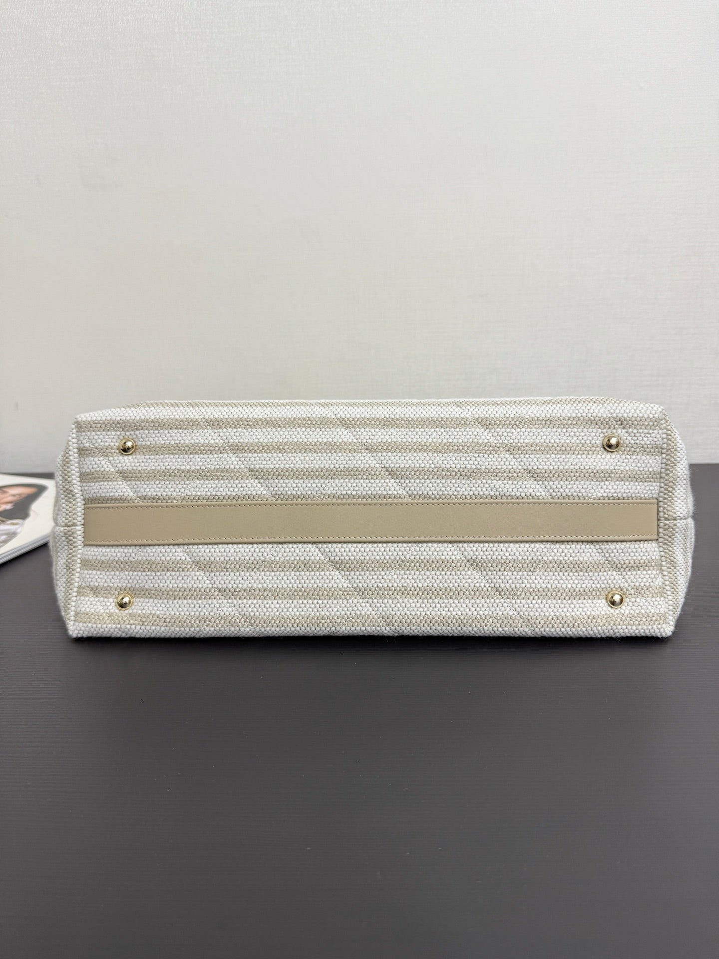 Chanel 26 Woven Beach Bag 46 White Light Beige Canvas Leather