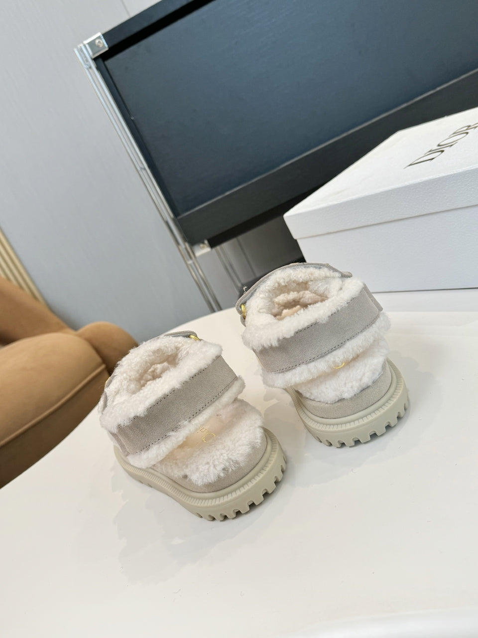 CD Dioract Sandal Light Gray Suede Wool 529376