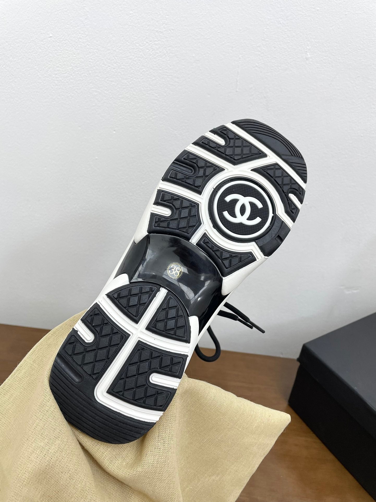 CC Sneaker 30mm Dark Blue White Suede And Wool