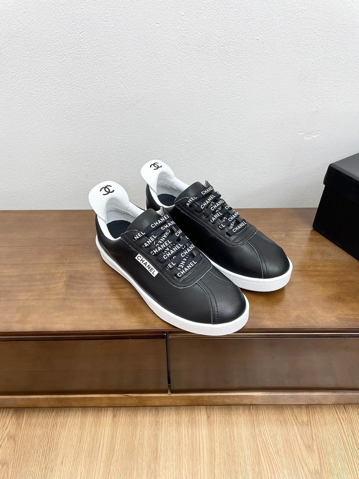 CC Classic Sneaker Black Cowhide