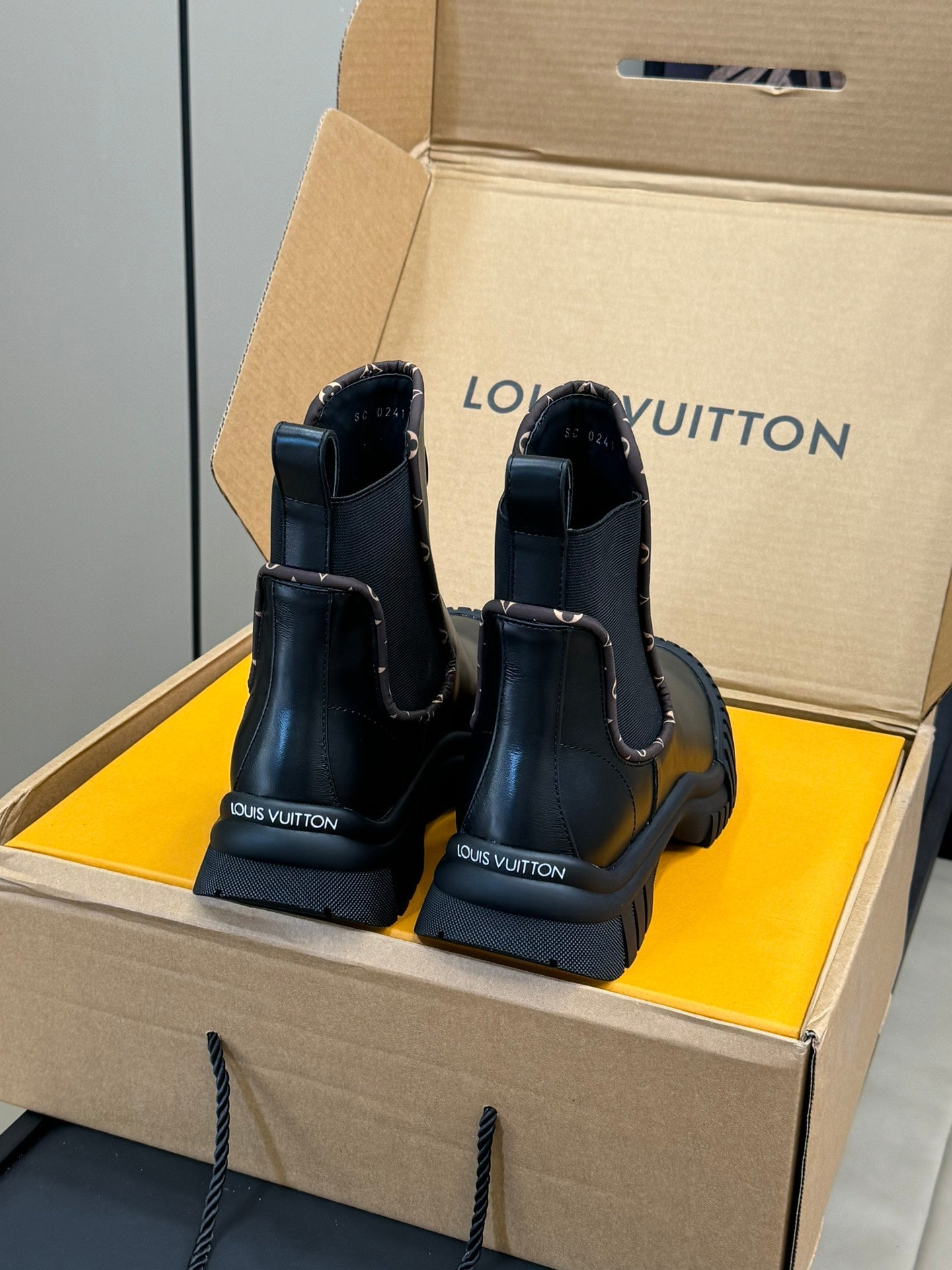 LV Ruby Flat Ankle Boot Black Calfskin