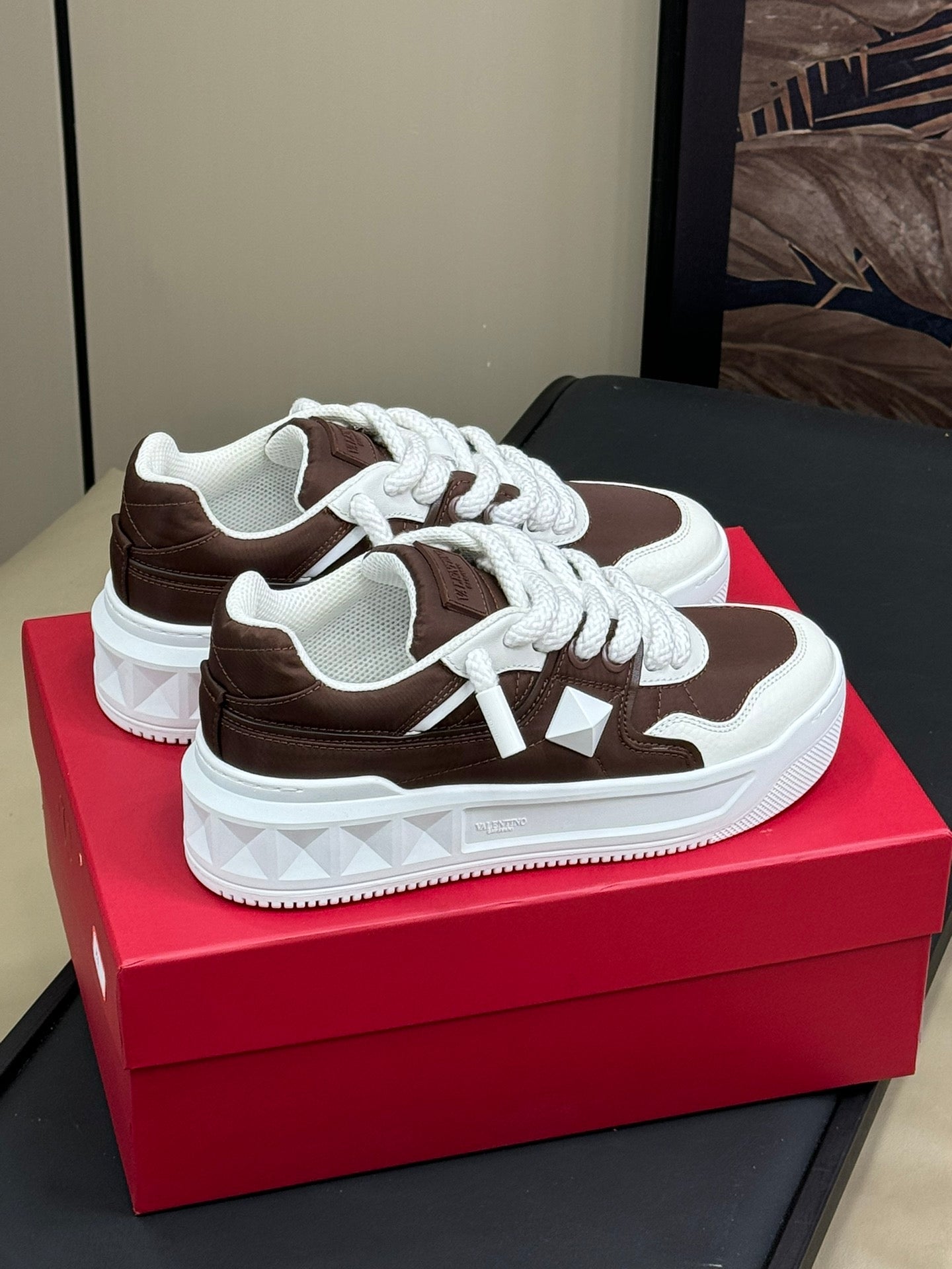 VT 2025 Sneakers Brown White Cowhide 548581