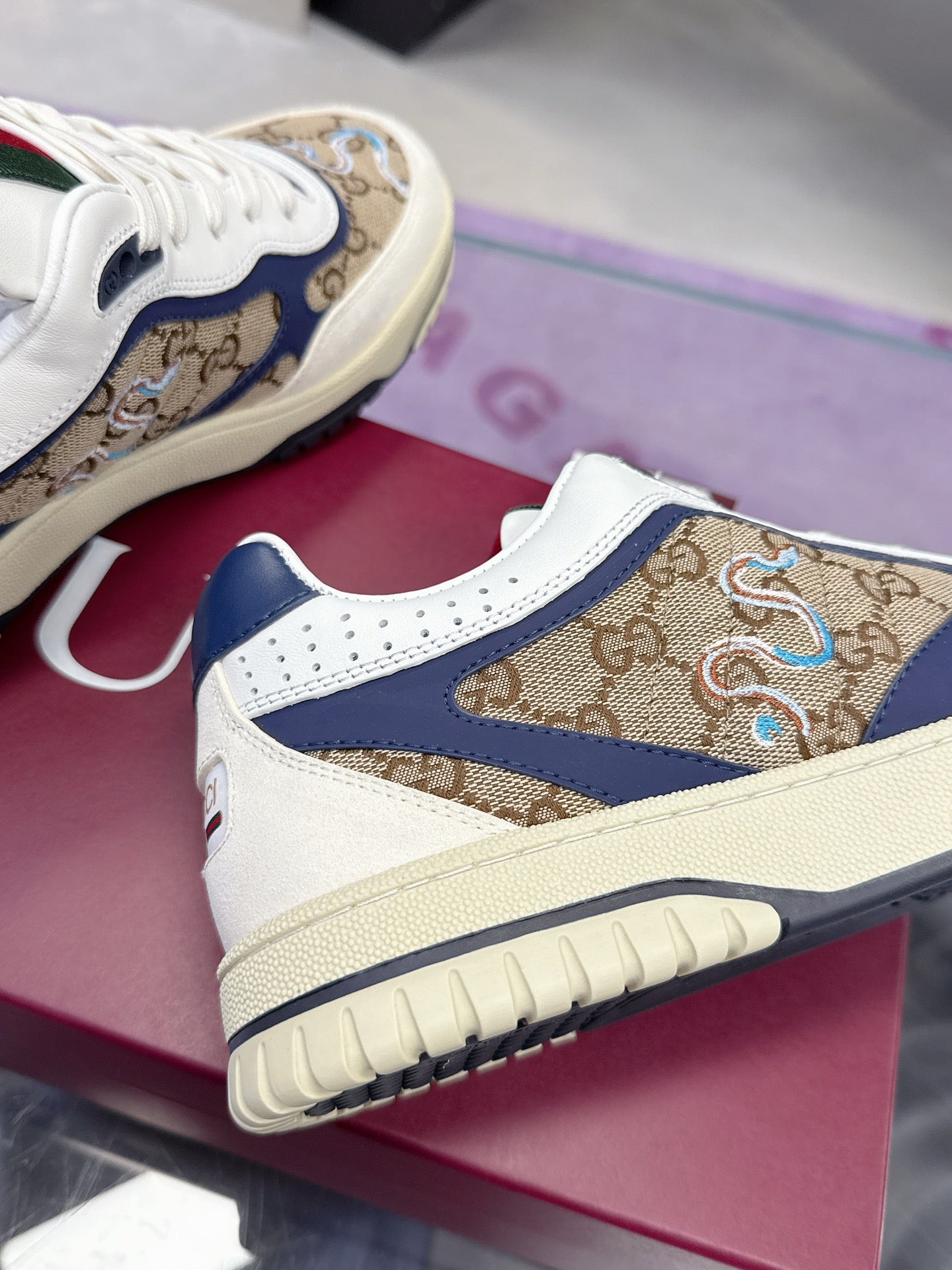 GG Men's 25 Snake Sneaker Brown Blue Cowhide 574715