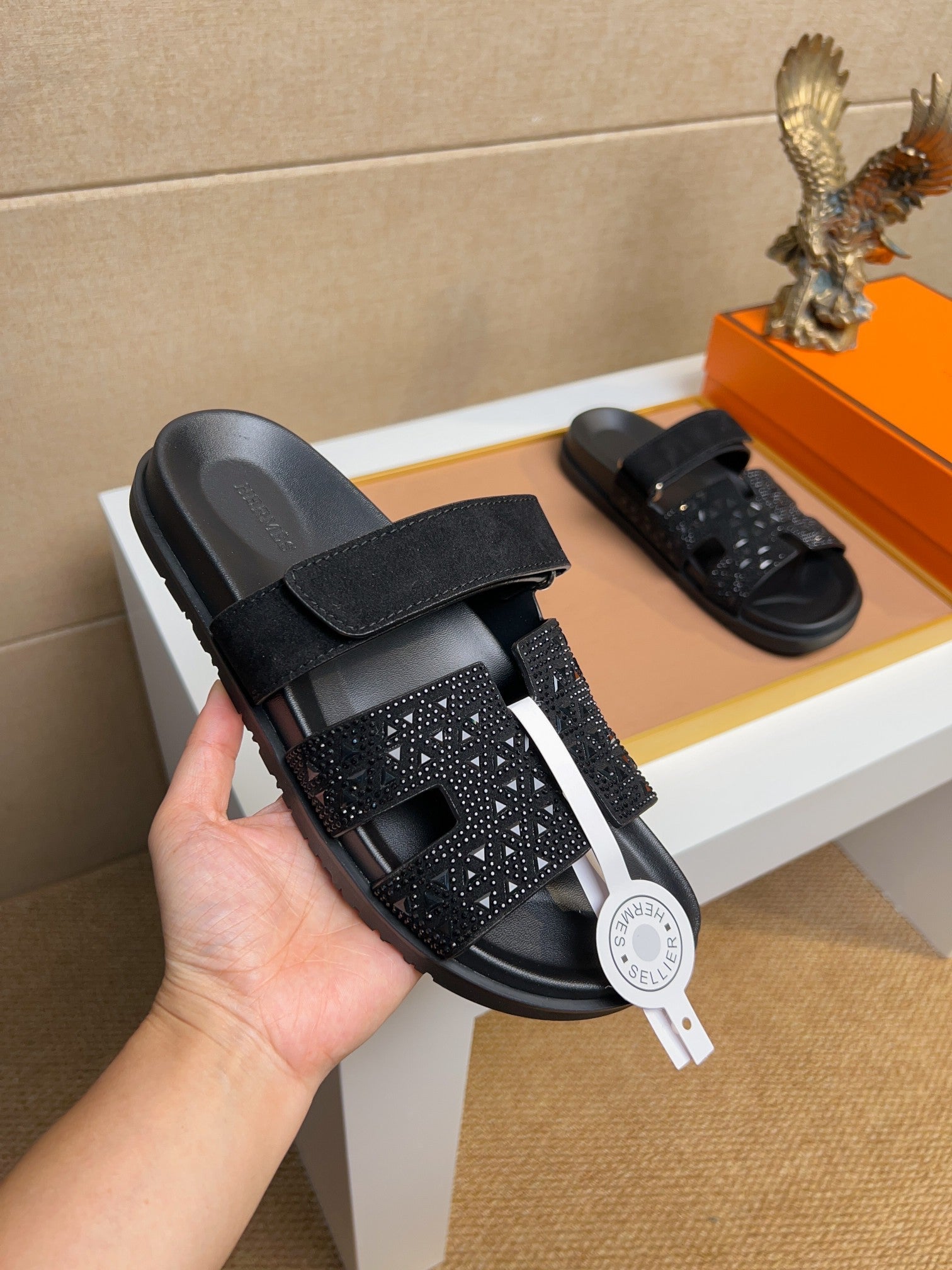 HM Men's Chypre Sandals Black Diammond Suede 735676