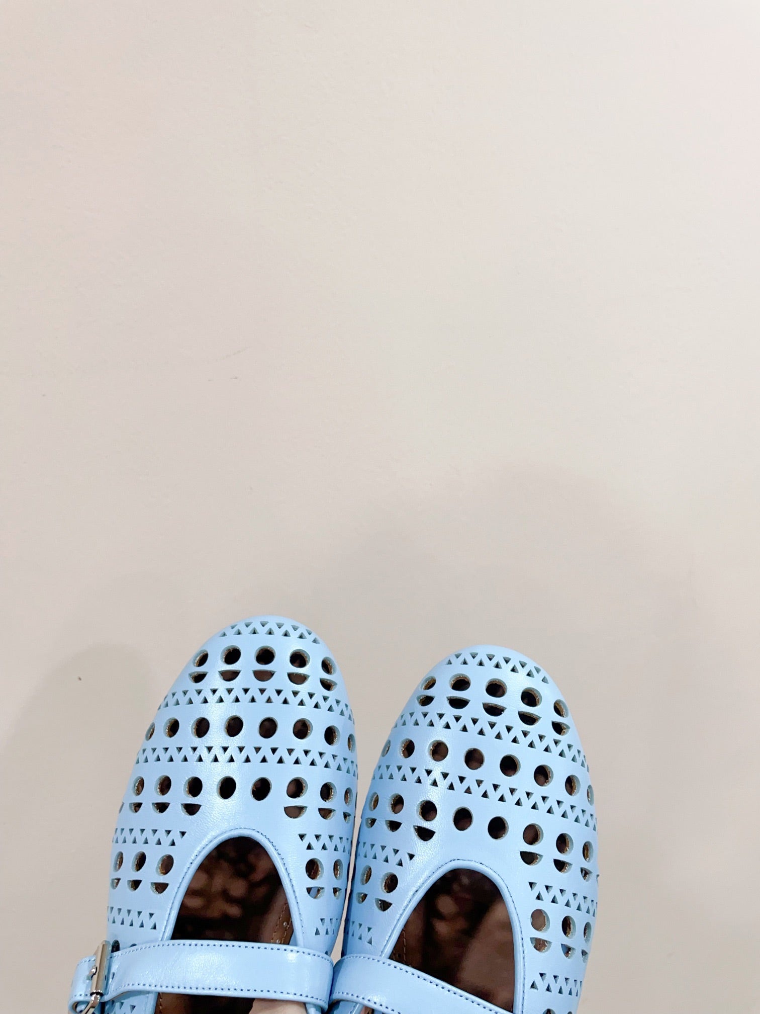 ALAIA HOLLOW BALLET FLAT IN SKY BLUE LAMBSKIN