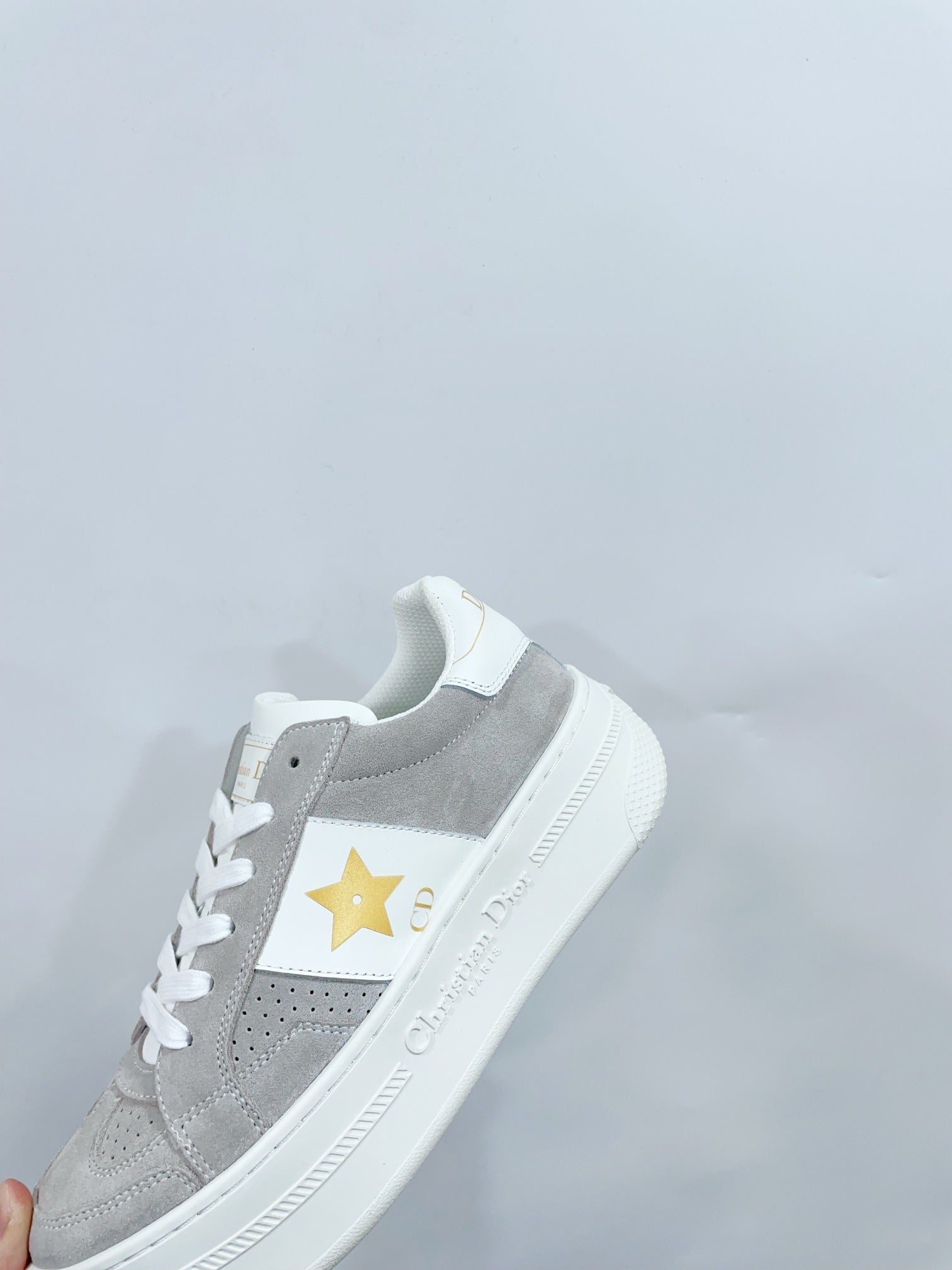 CD Star Platform Sneaker In Light Grey Suede 999870
