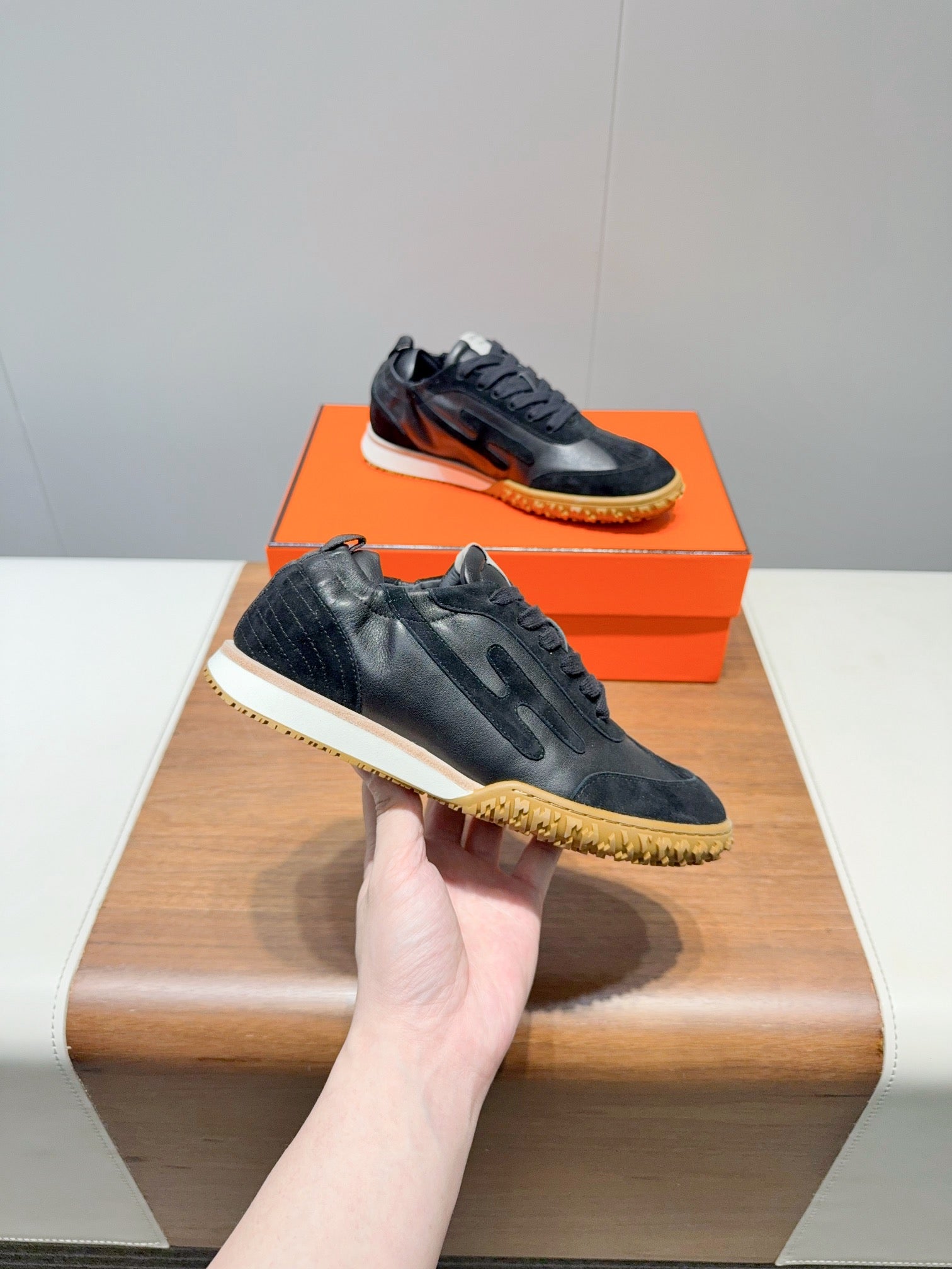 HM Jet Sneaker Black Suede 317312