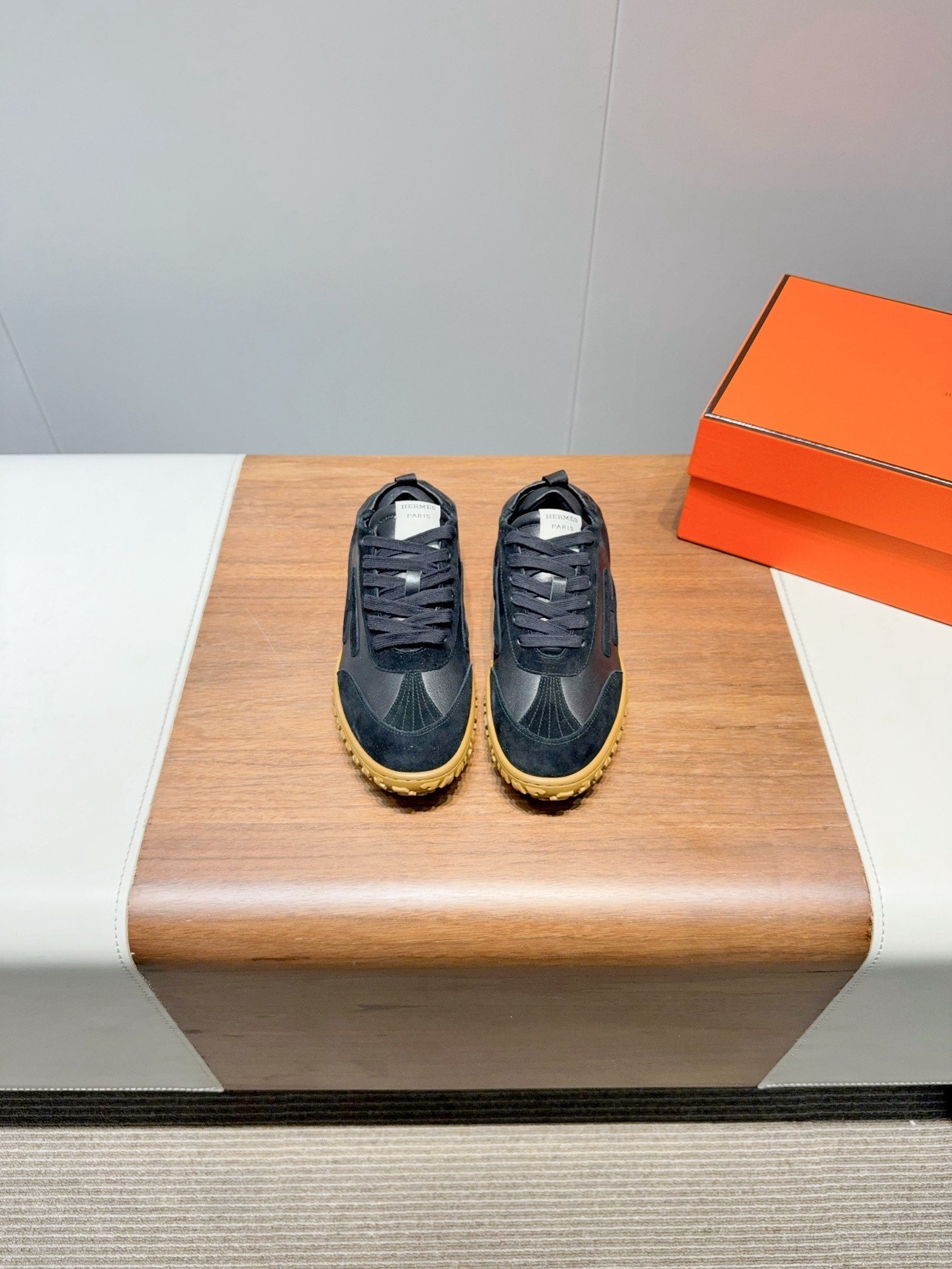 HM Jet Sneaker Black Suede 317312