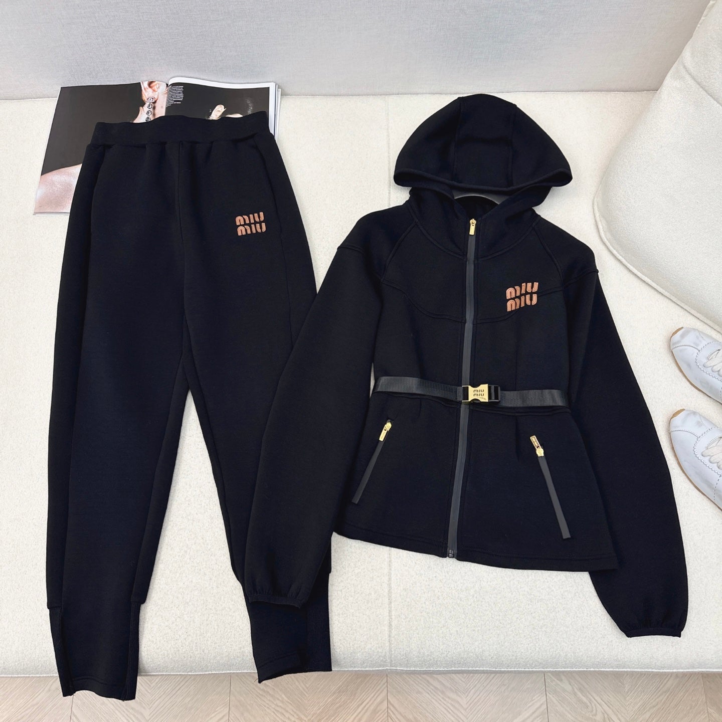 Miu Miu 25 Suit Air Layer 590242