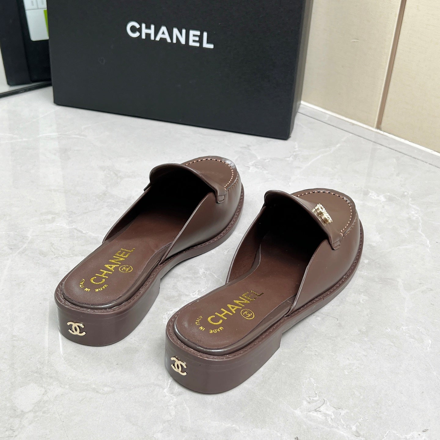 CC 25C Mule Chocolate Calfskin