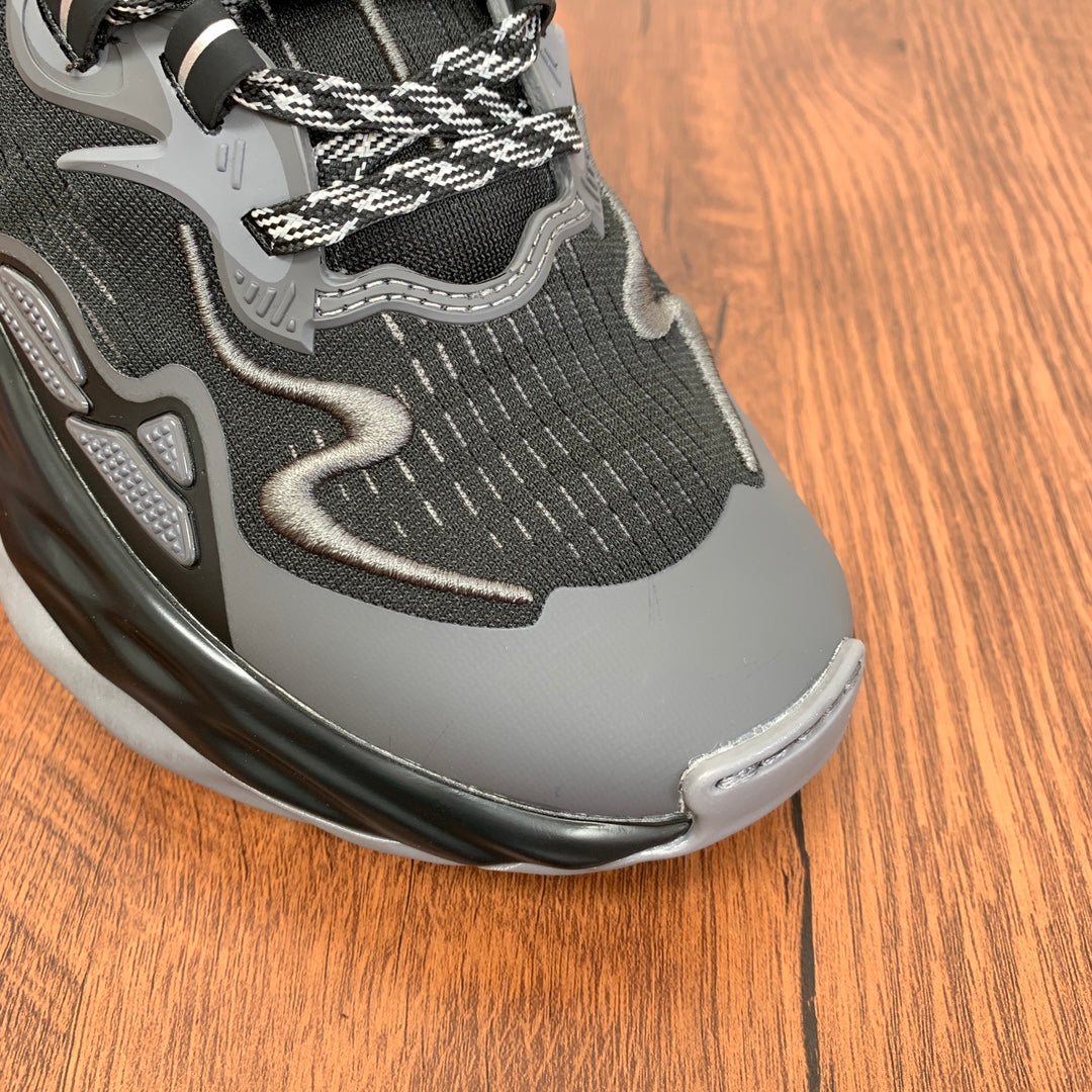 GG Men's Ripple Sneaker Black Mesh 536982