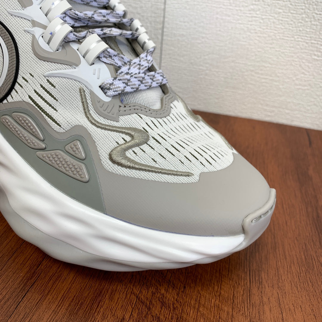 GG Men's Ripple Sneaker Grey Mesh 536984