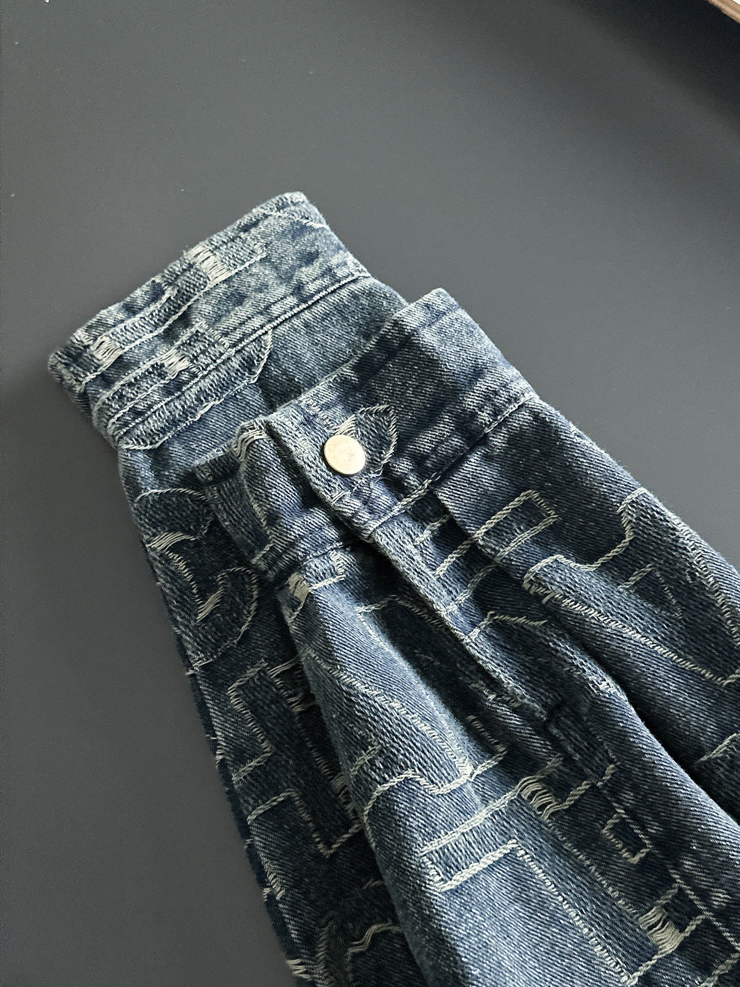CC 2026 Classic Long-Sleeve Shirt Blue Denim 283725